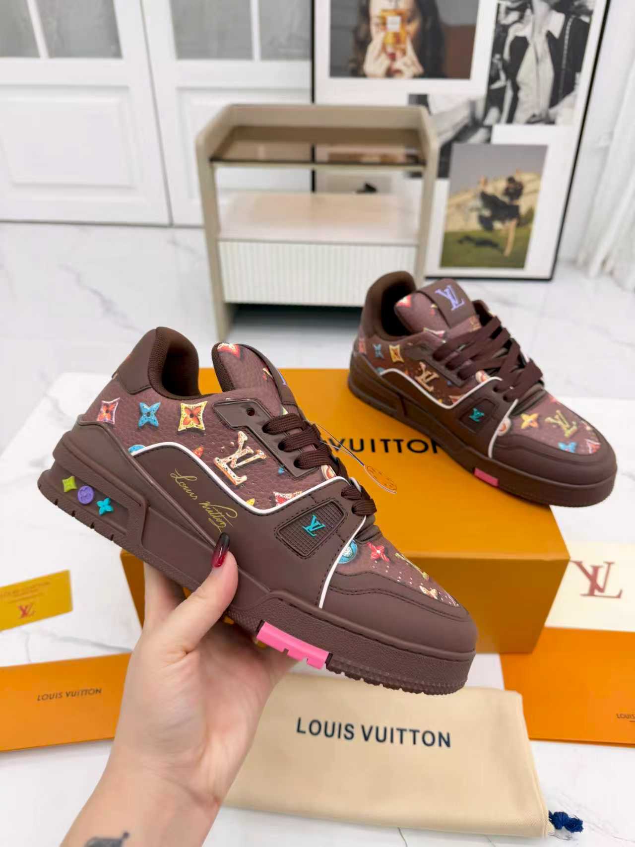 LV Trainer Sneakers Top Quality