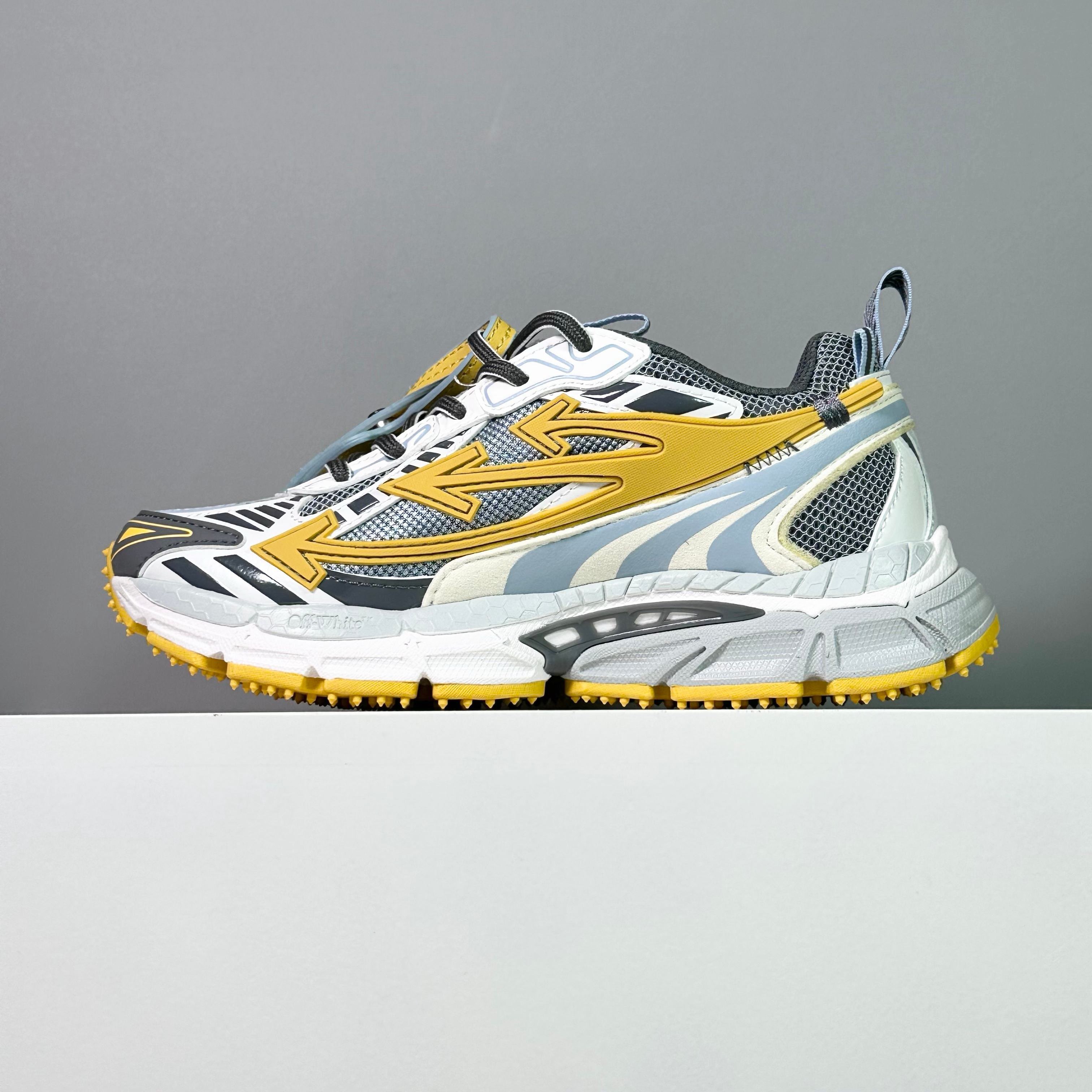 Off-White Be Right Back - CCSHOES