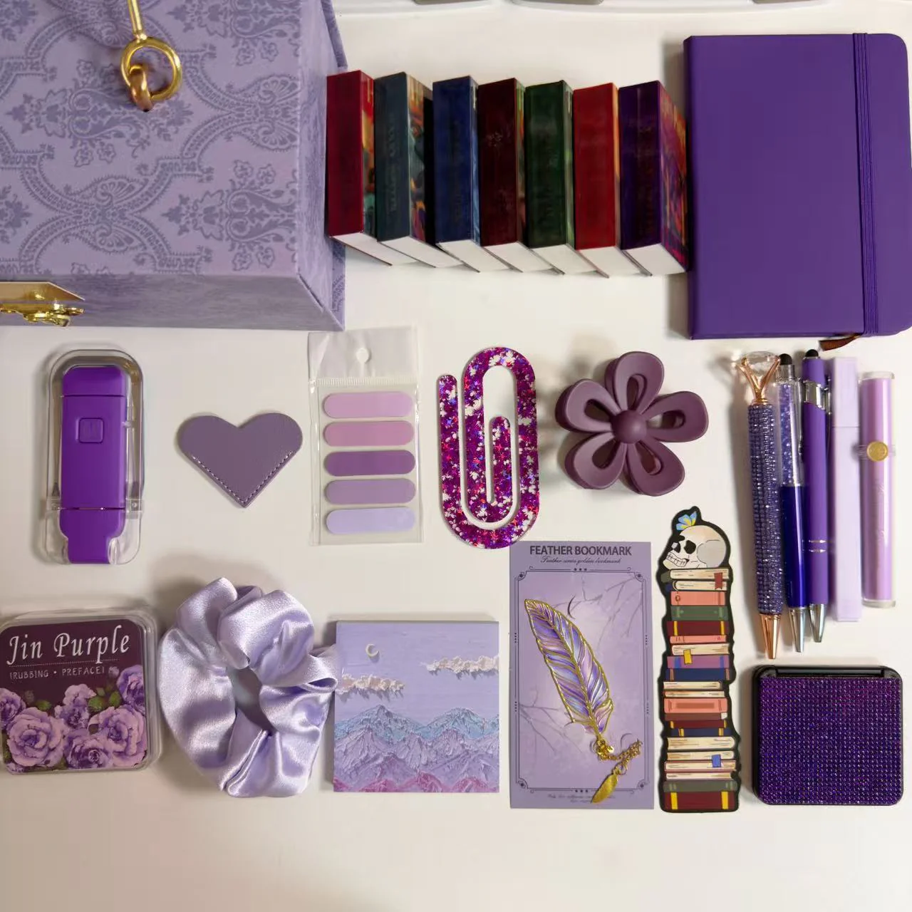 BOOKISH BUNDLES