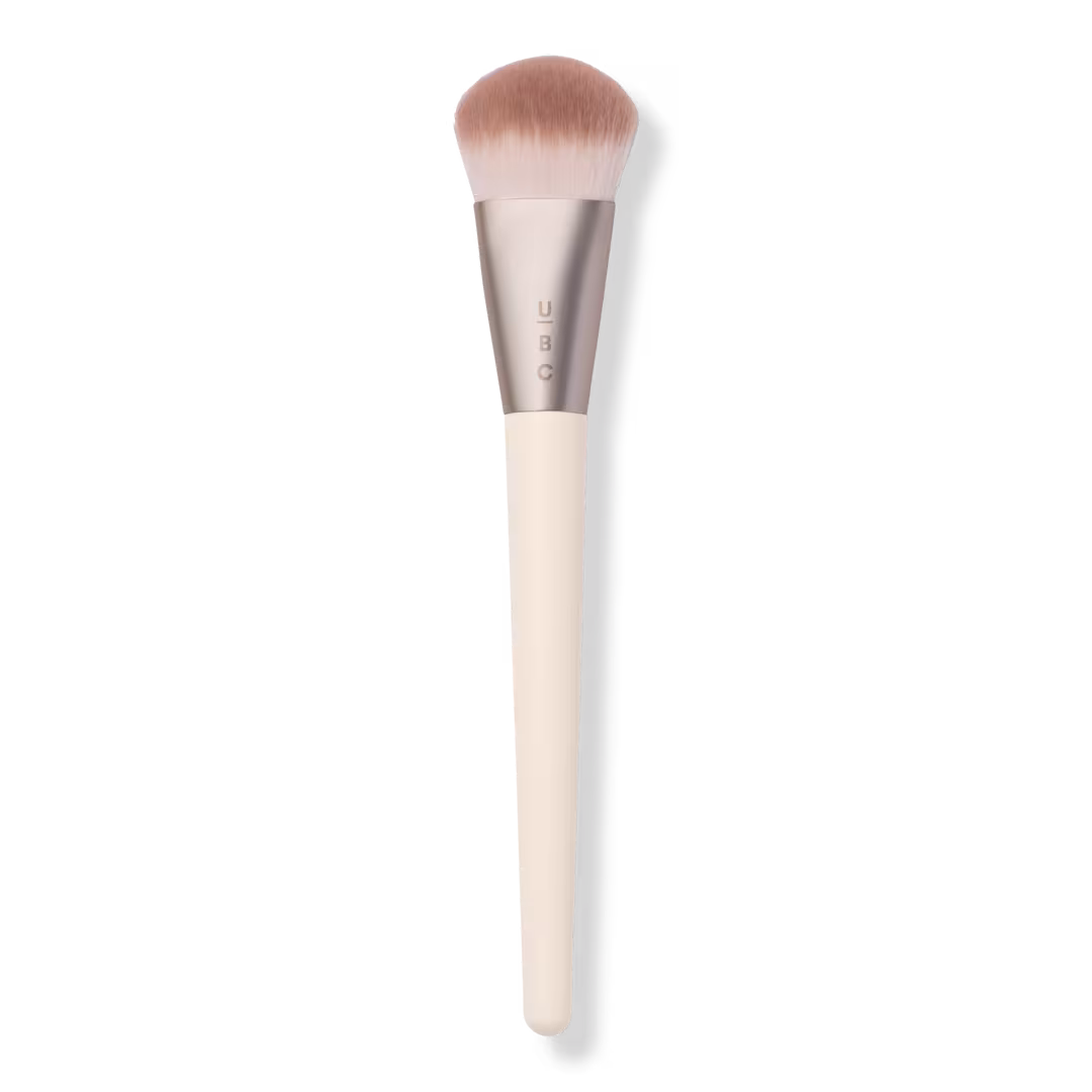 ULTA Beauty Collection  Contoured Foundation Brush 102