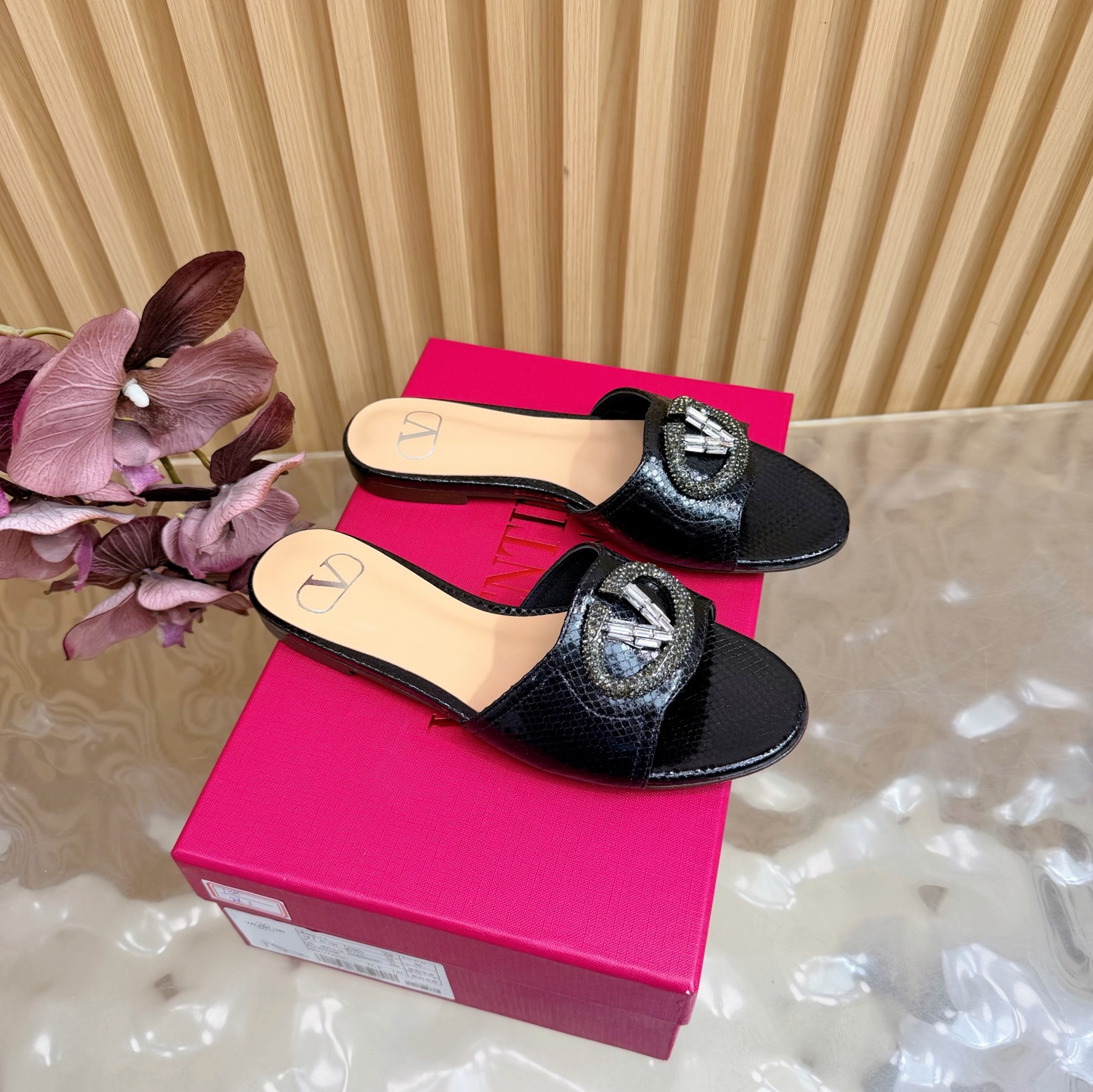 Valentino Women VLogo Summer Sandals