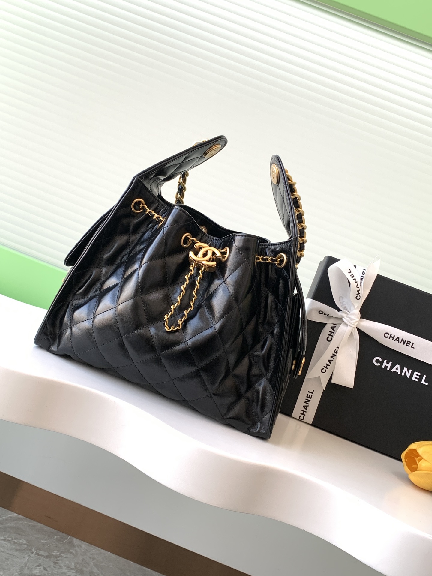 Chanel 25bag Small 30 Quilted Caviar & Shiny Leather Drawstring Lazy Bucket Hobo Tote Bag