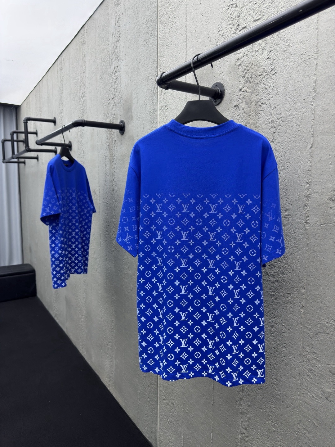 LV LVSE Monogram Gradient T-shirt