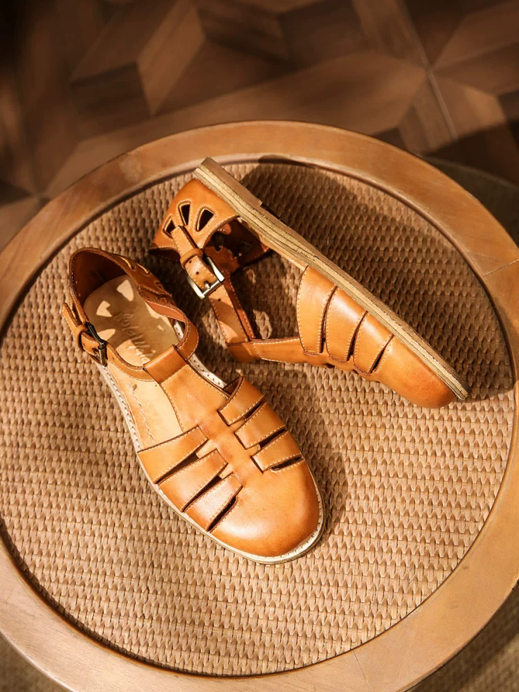 Hand-woven bag head Roman sandals