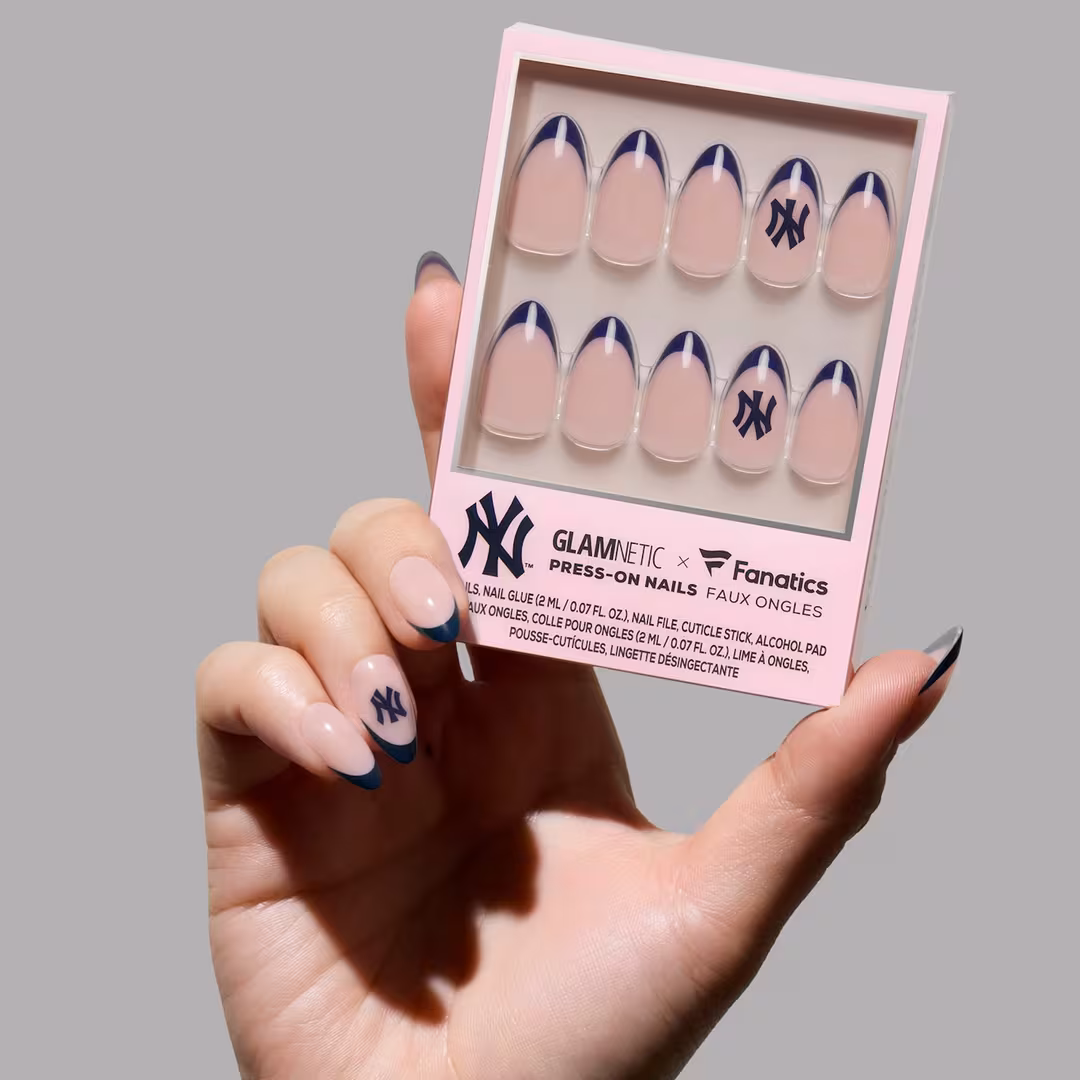 Glamnetic x Fanatics Nail  New York Yankees Press-On Nails