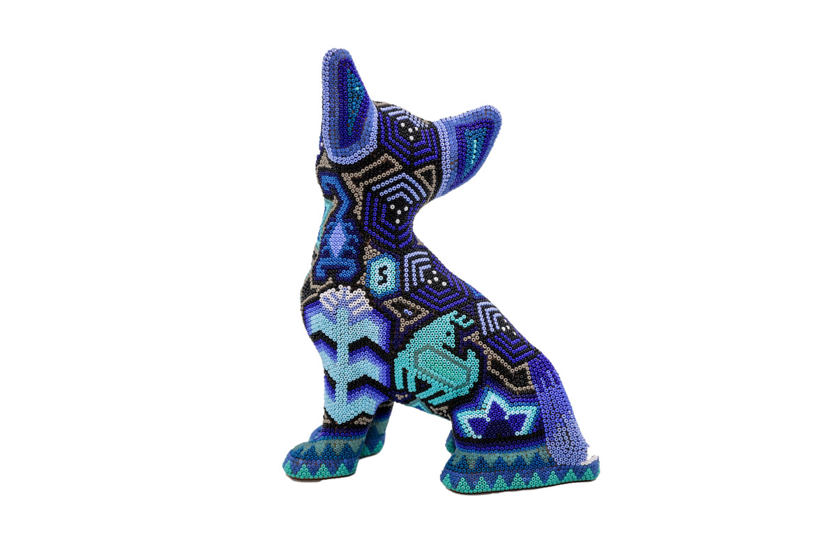 Perro Chihuahua – Obra de Arte Huichol