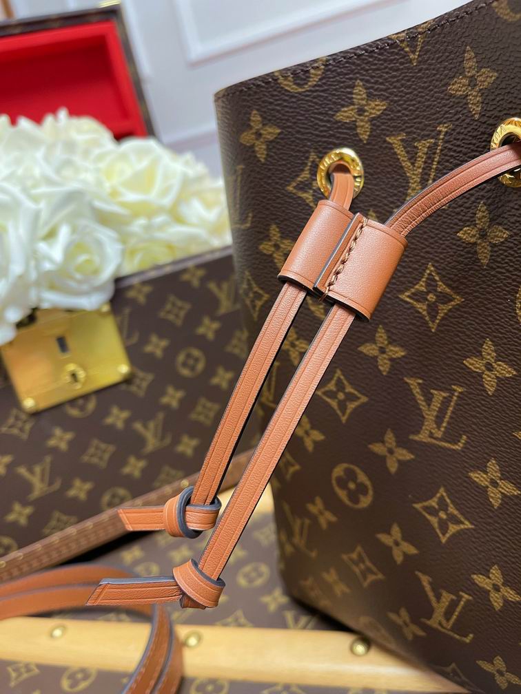 LV NeoNoe M44887 26x22x27cm gf