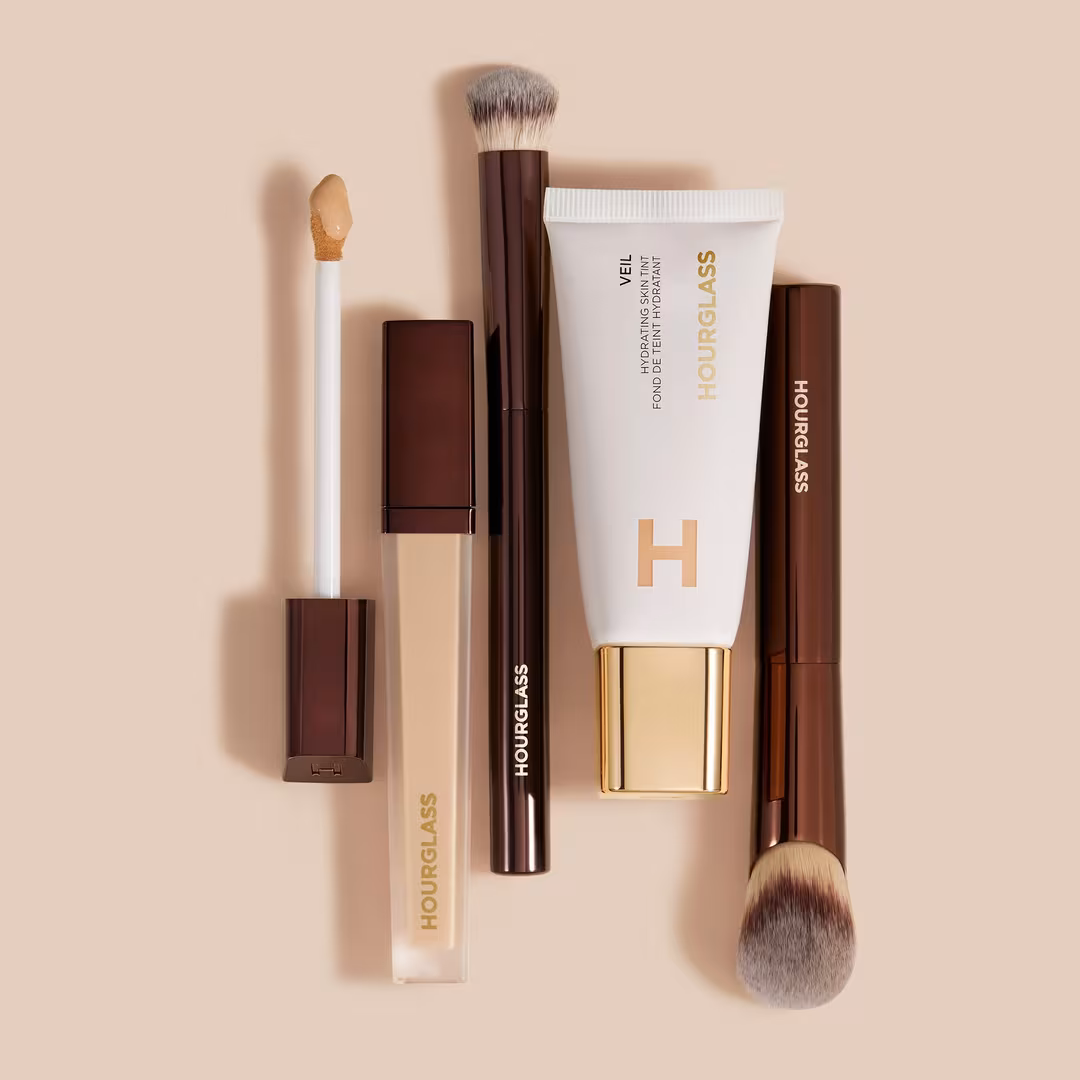 HOURGLASS  Vanish Seamless Finish Concealer Brush