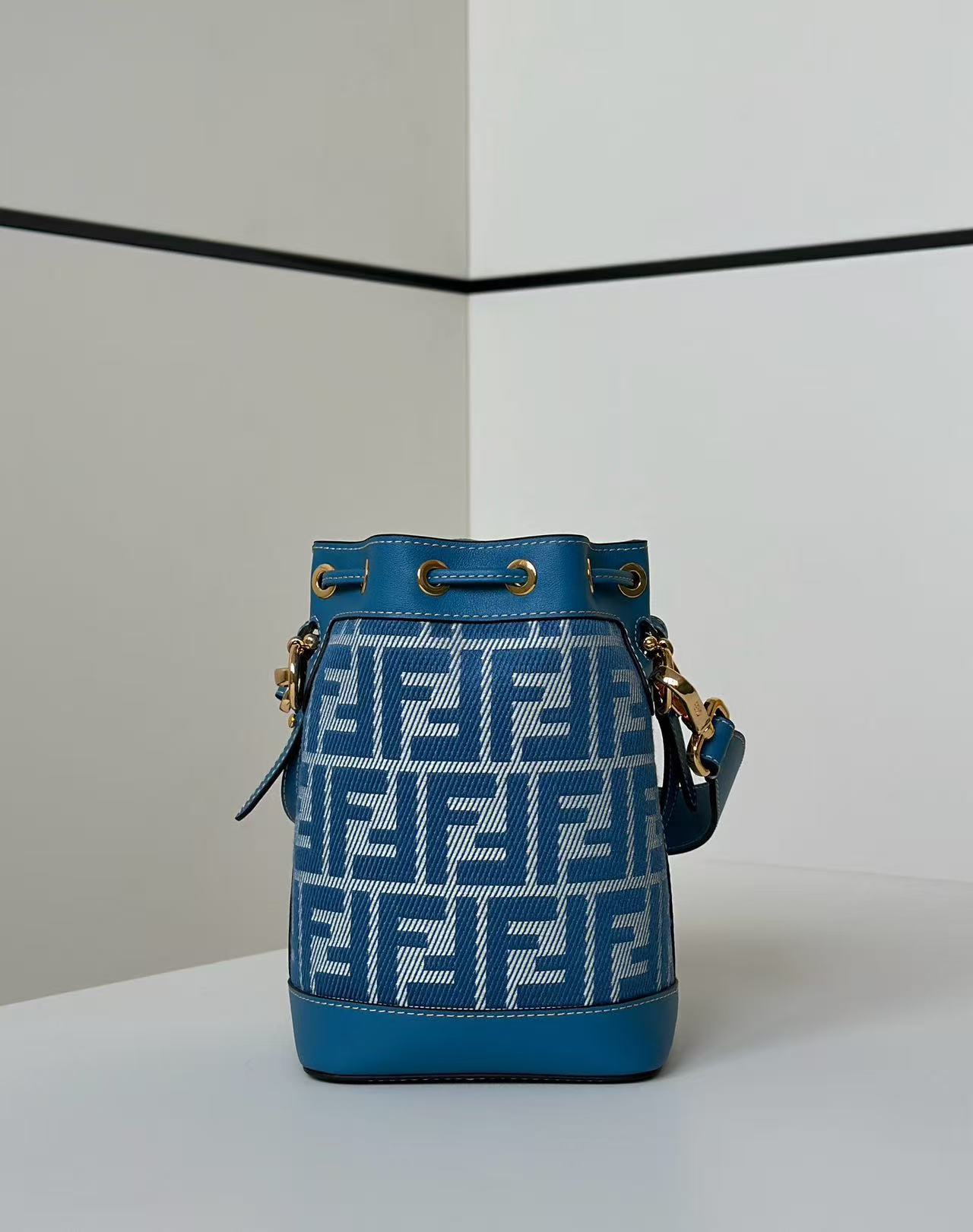 Fendi MonTresor Bucket Bag (top qaulity)