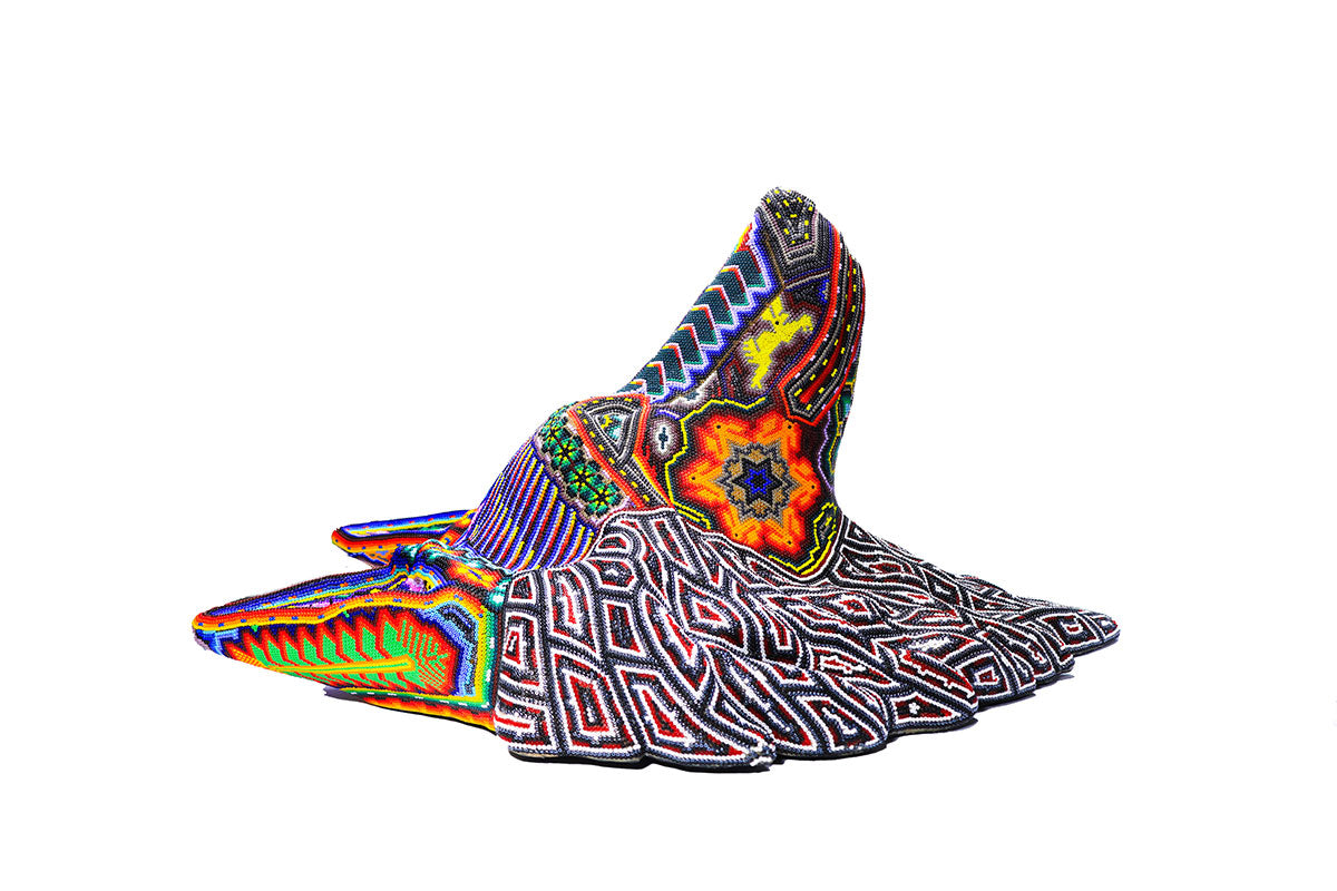Cabeza de Lobo Alfa - Obra de Arte Huichol