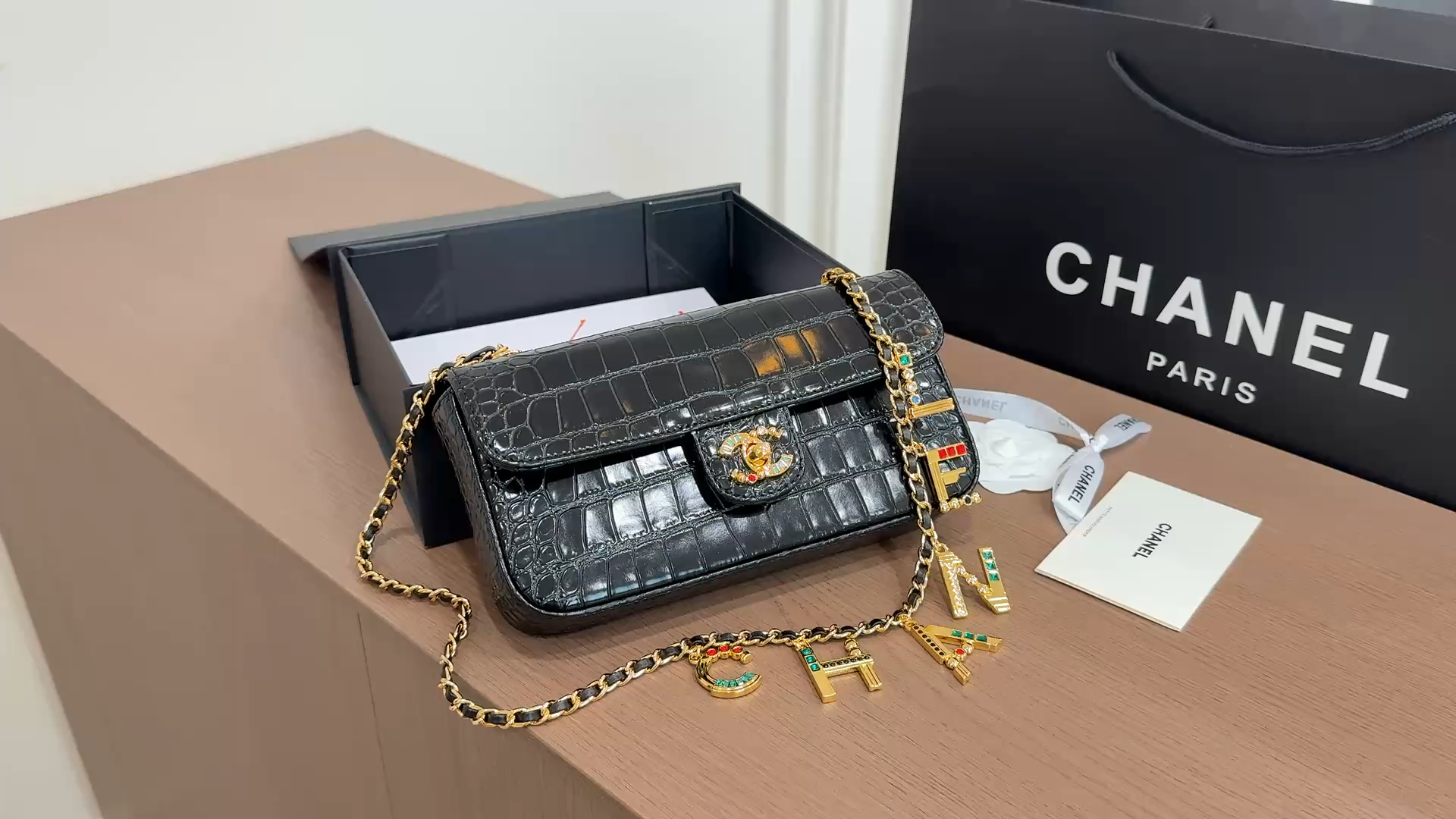Chanel Crocodile Embossed Flap Chain Shoulder Bag
