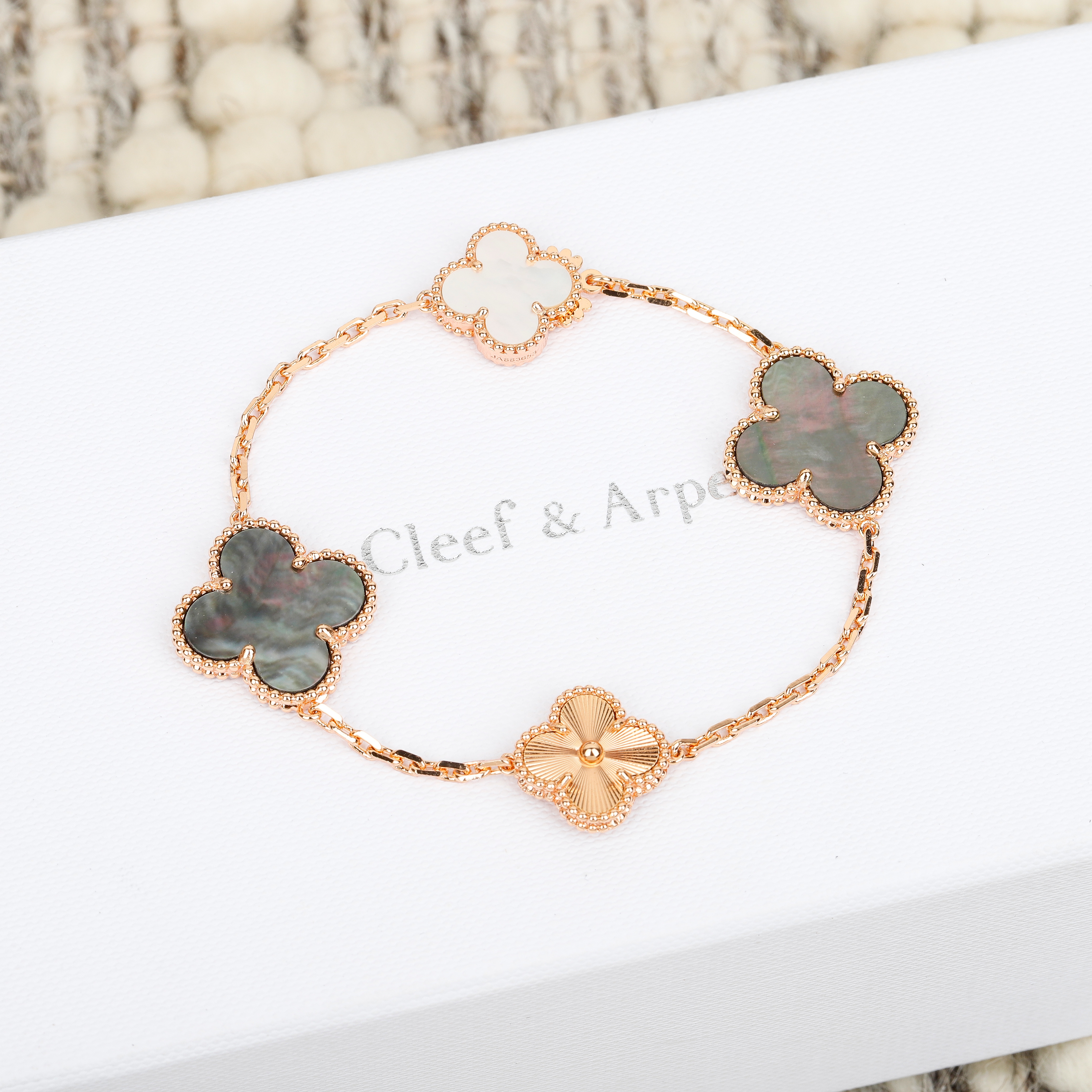 VCA Four-Leaf Clover Bracelet