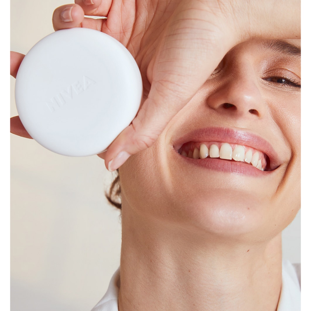 Cellular Expert Finish 3in1 Pflege Cushion dunkel