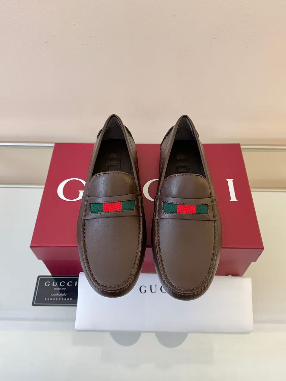Gucci Men Classic Loafers,