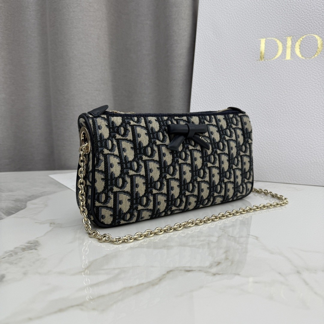 Dior Oblique Bow Pouch with Chain