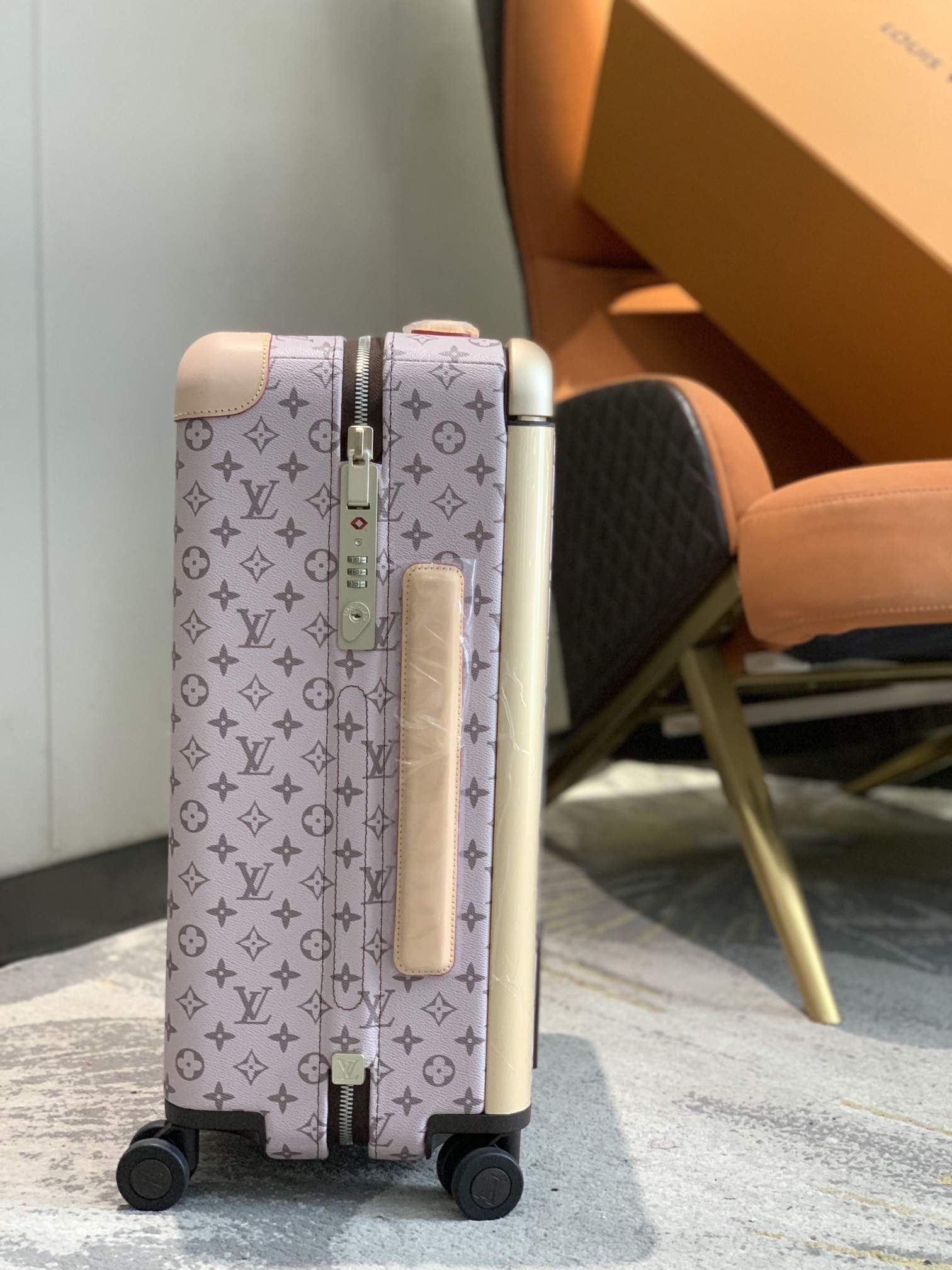 LV HORIZON four-wheel trolley case