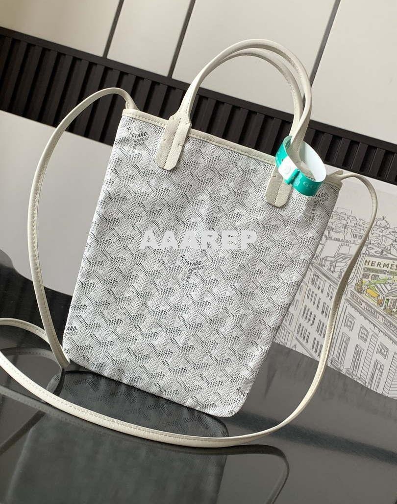 Replica Goyard POICLAPMLTY11CL61P Poitiers Claire Voie Bag White