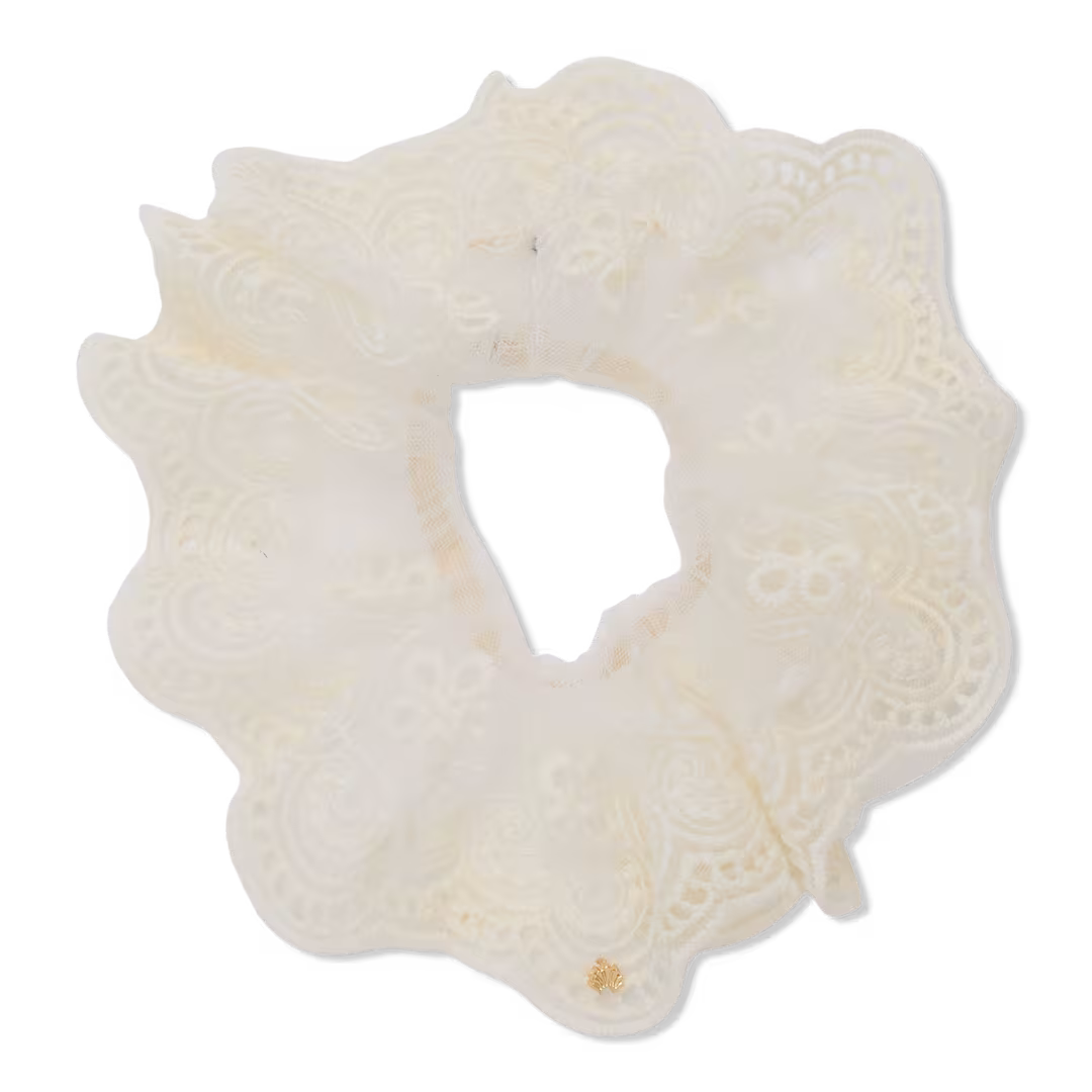 Lele Sadoughi  Lace Scrunchie