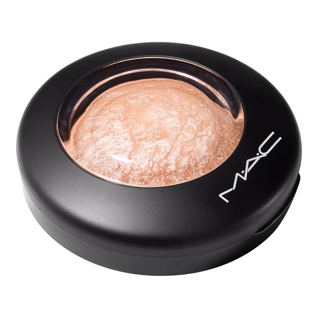 MAC  Mineralize Skinfinish Powder Highlighter