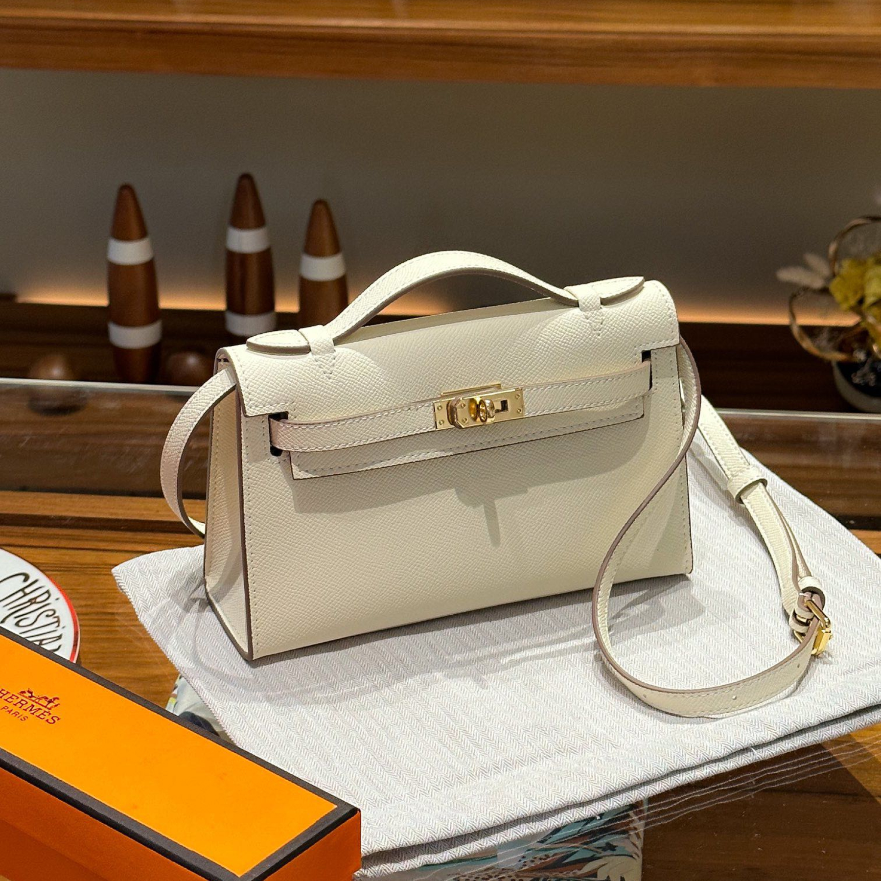 Hermes Kelly Mini 1st Kelly Pochette Generation Epsom Palm Leather-White