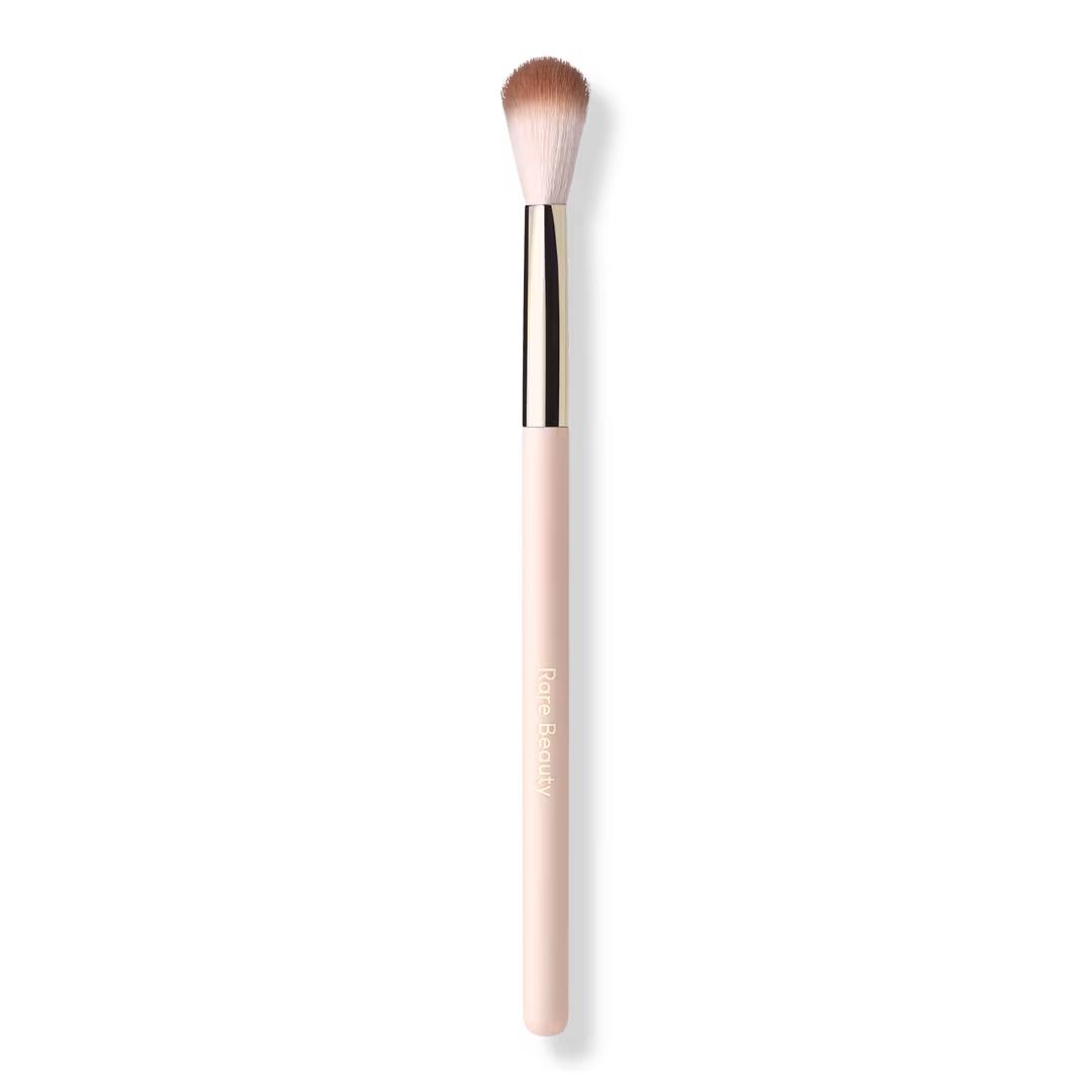 Rare Beauty  Positive Light Precision Highlighter Brush