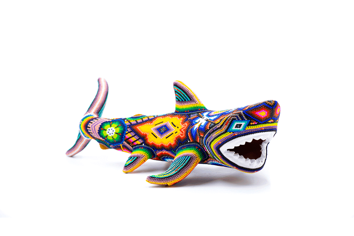 Tiburón Blanco - Obra de Arte Huichol