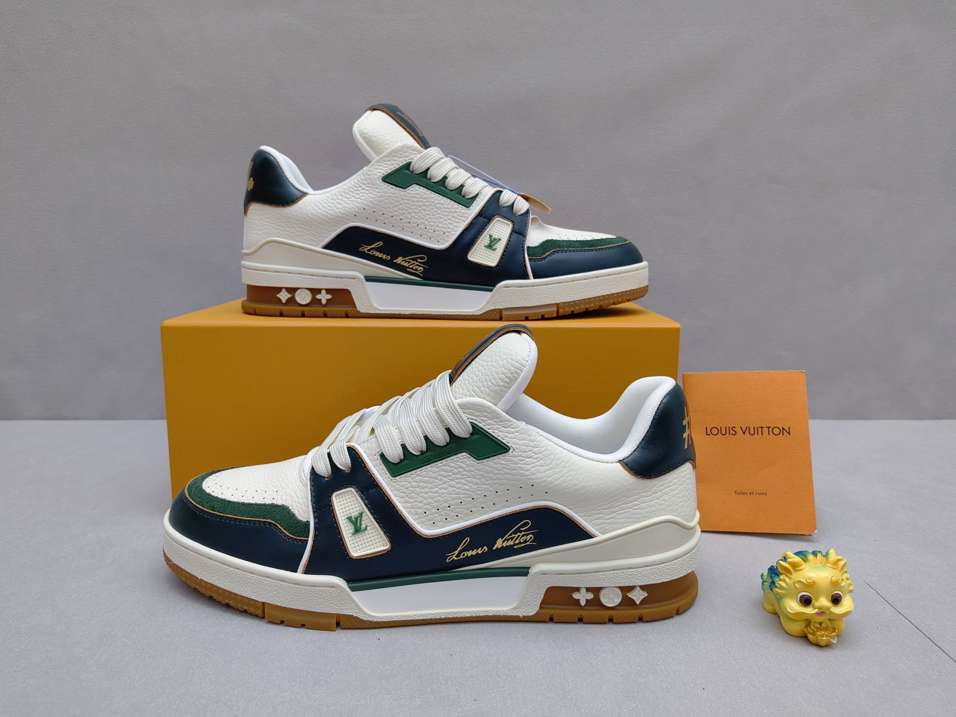 LV Men Trainer Sneakers Top Quality