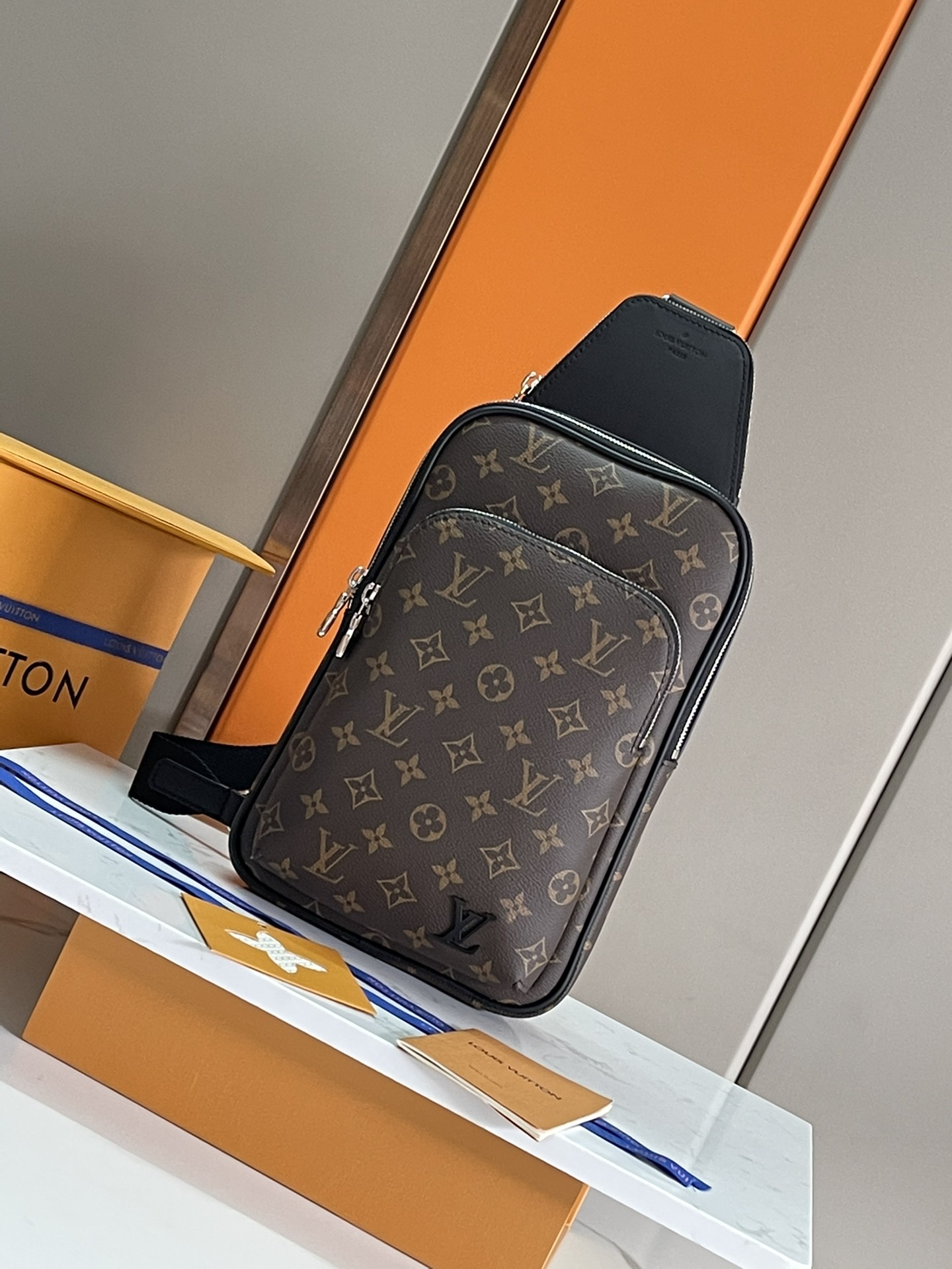 LV Avenue Shoulder Bag
