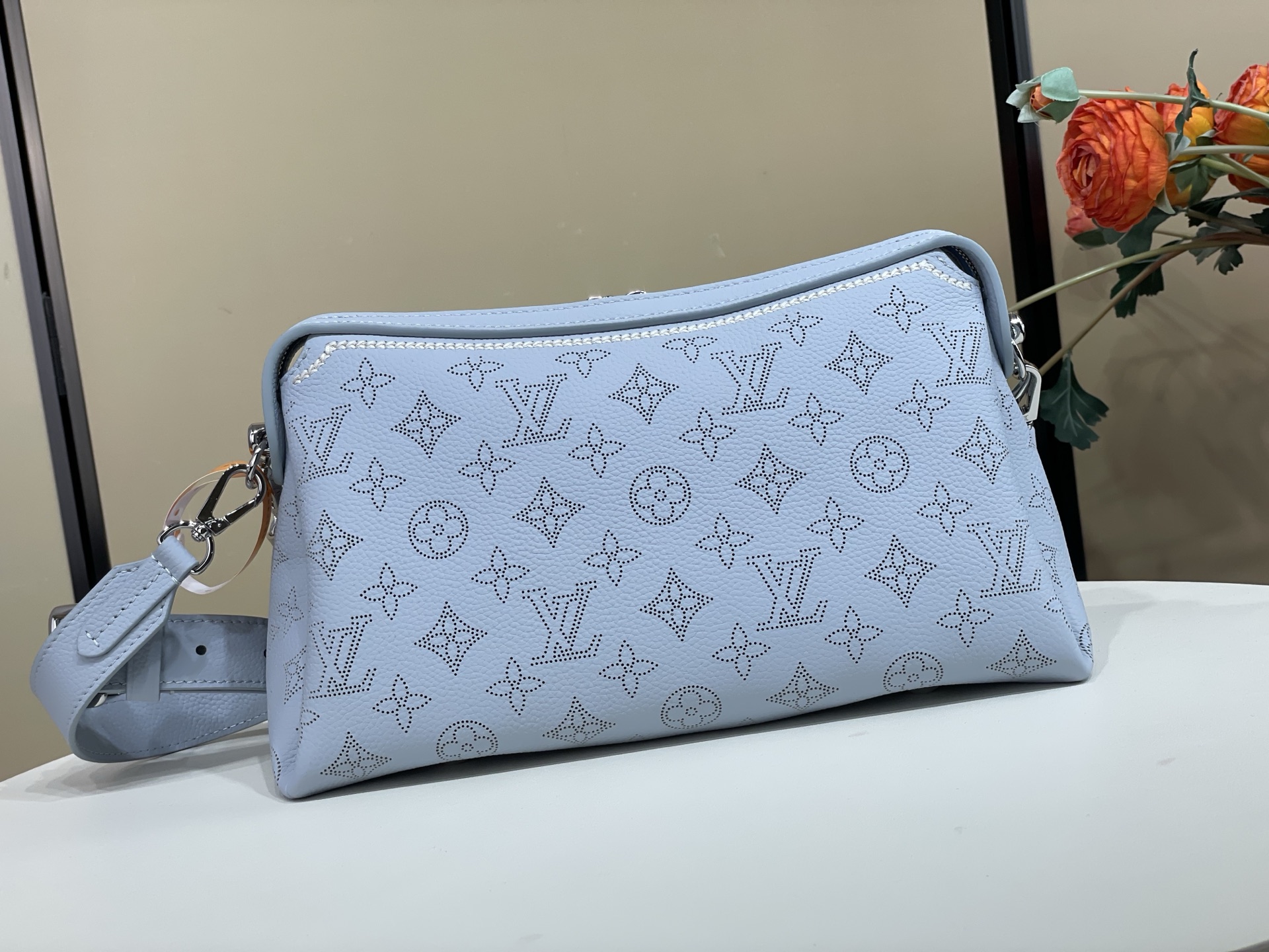 LV Hand It All PM handbag