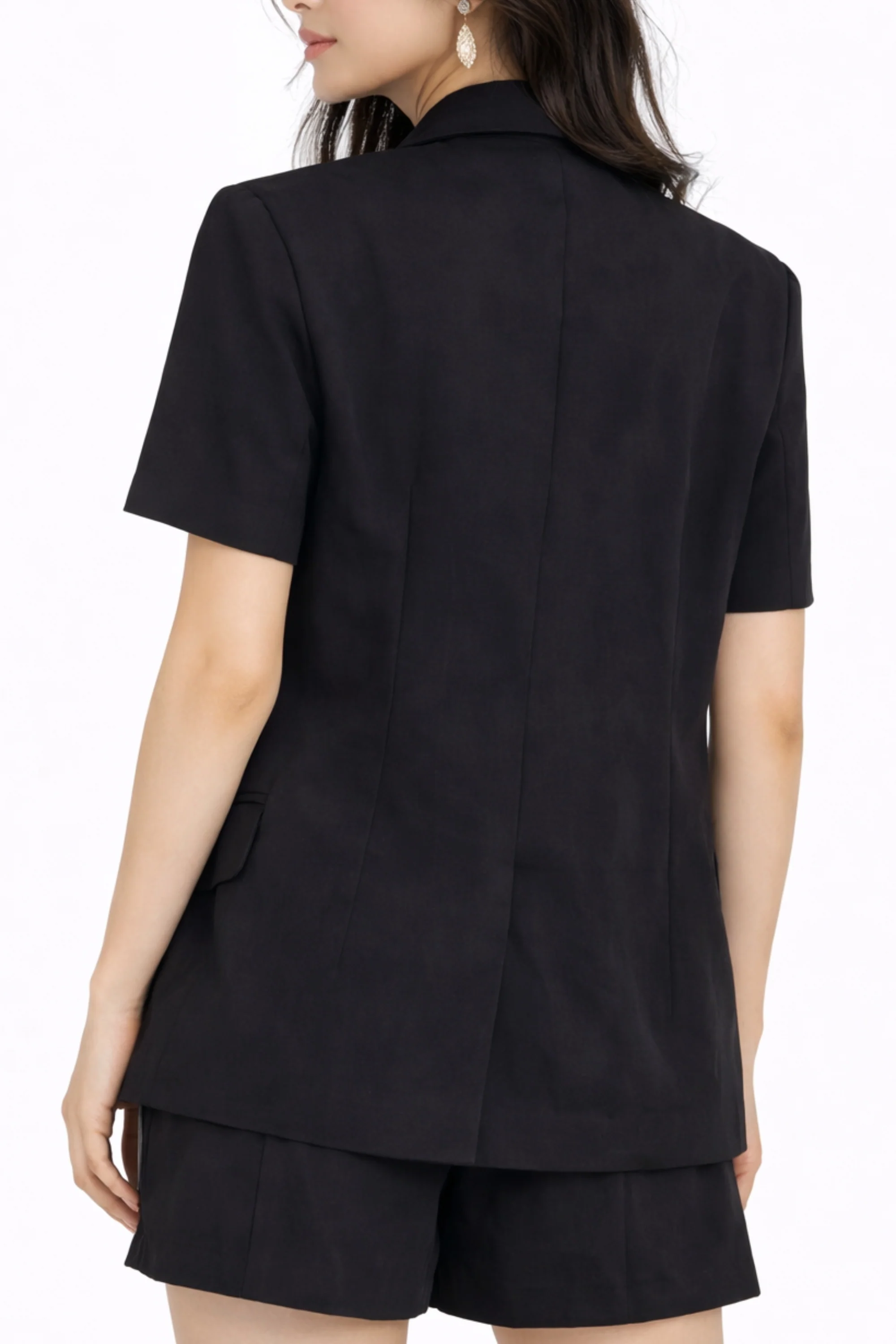 Noir Serpentine Blazer