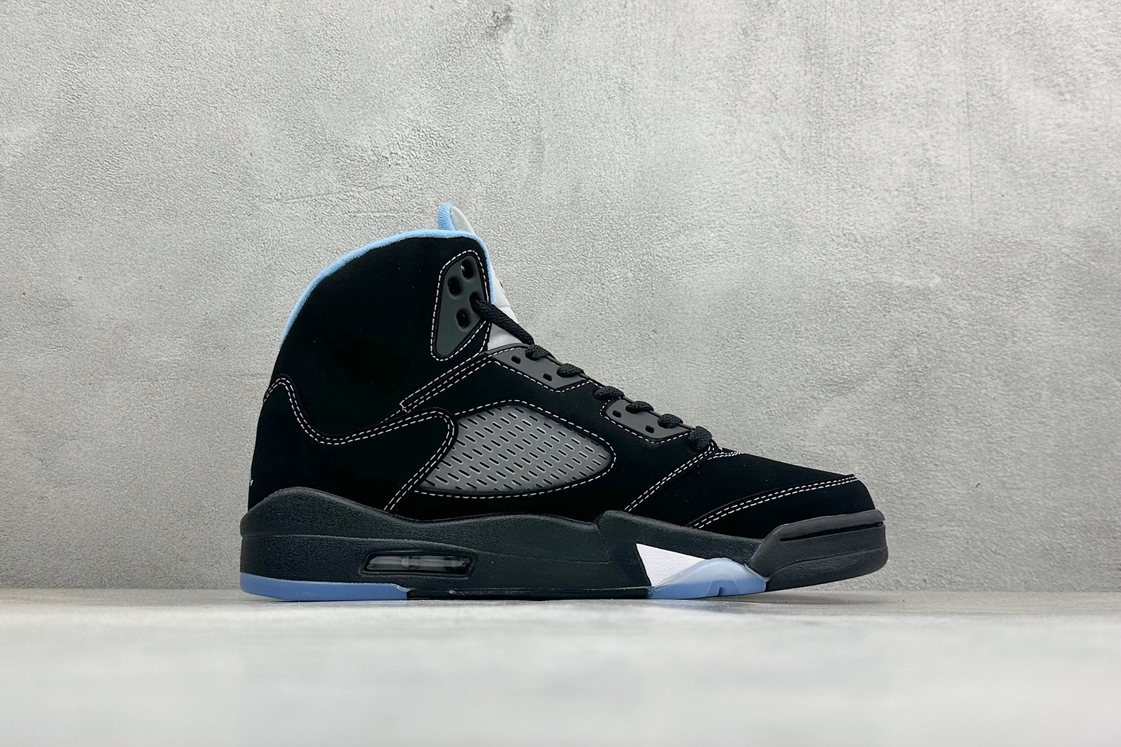AIR JORDAN 5 Retro 
