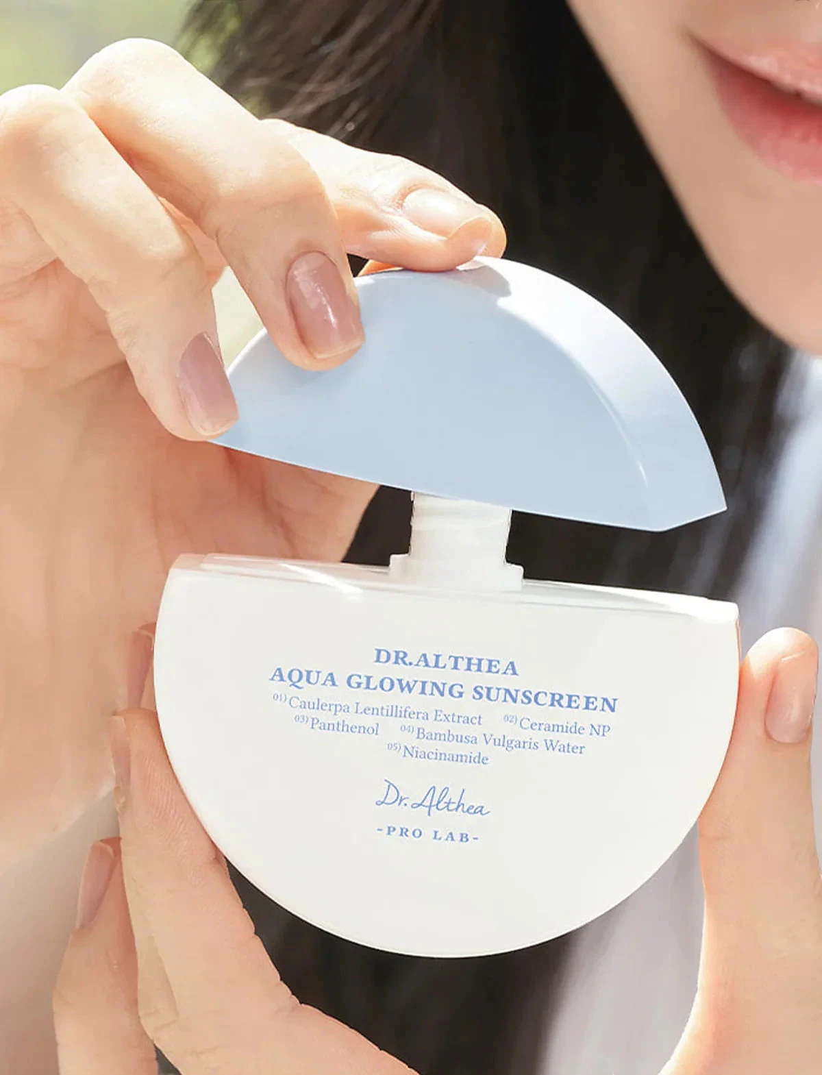 Dr. Althea Aqua Glowing Sunscreen 45ml