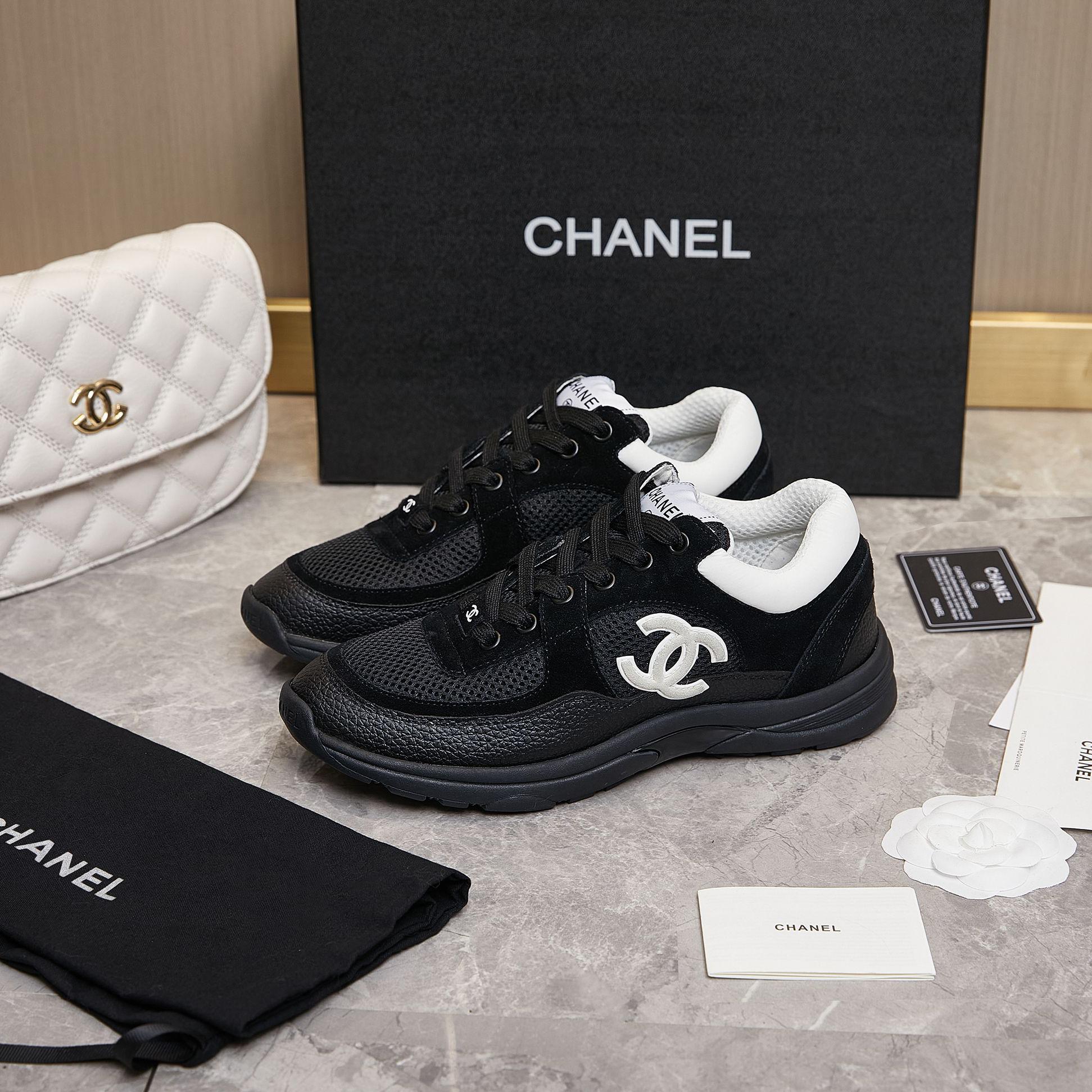 CHANEL - Mesh and Leather Low-Top Casual Shoes Women Black/White