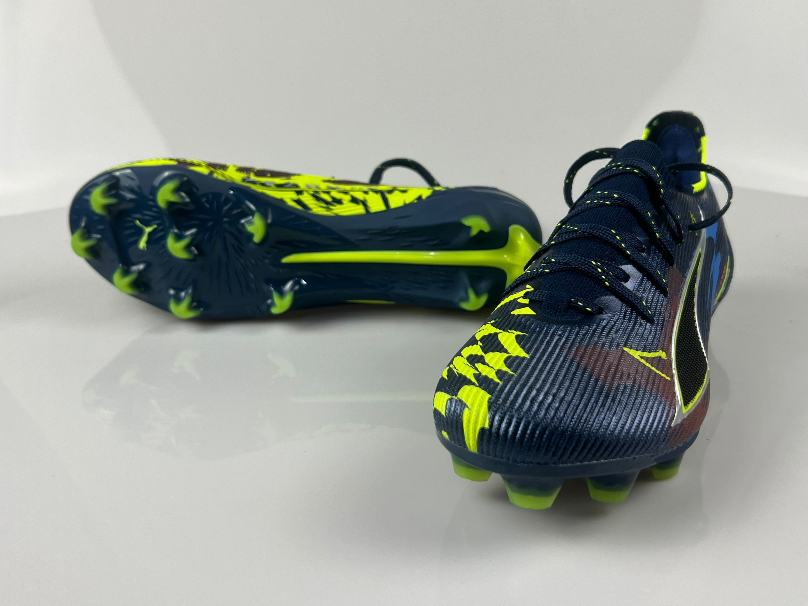 P ULTRA 6 CARBON FGDARE TO LAUNCH EDITION -PERSIAN BLUE/PUMA AGEDSILVER/PUMA BLACK/LIMESQUEEZE