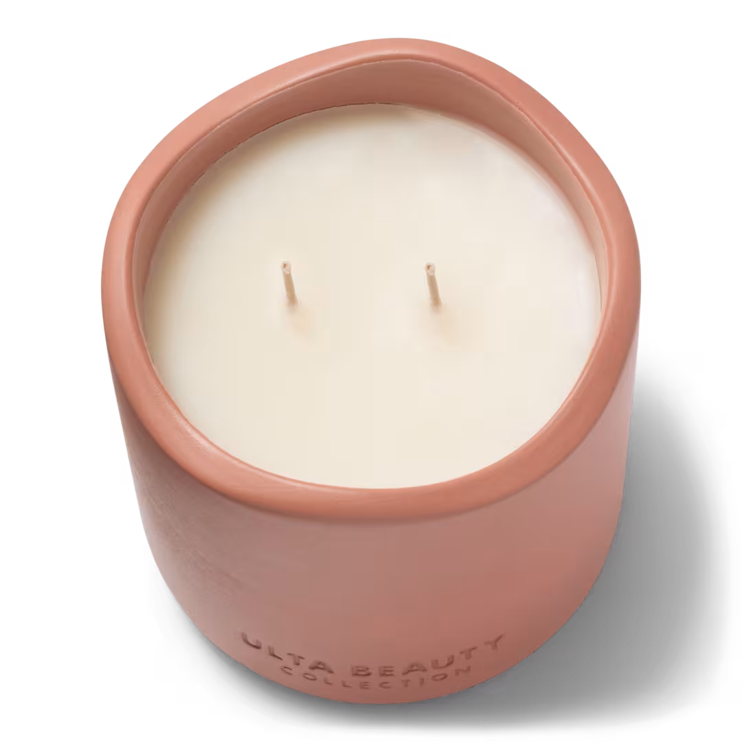 ULTA Beauty Collection  Vanilla Velour Soy Blend Candle