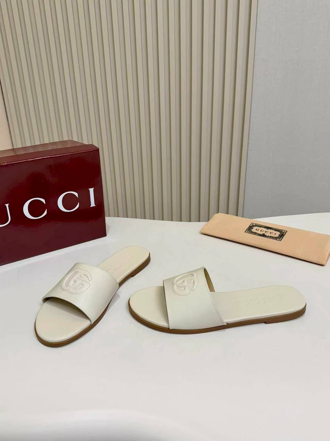 Gucci Blondie slide sandal