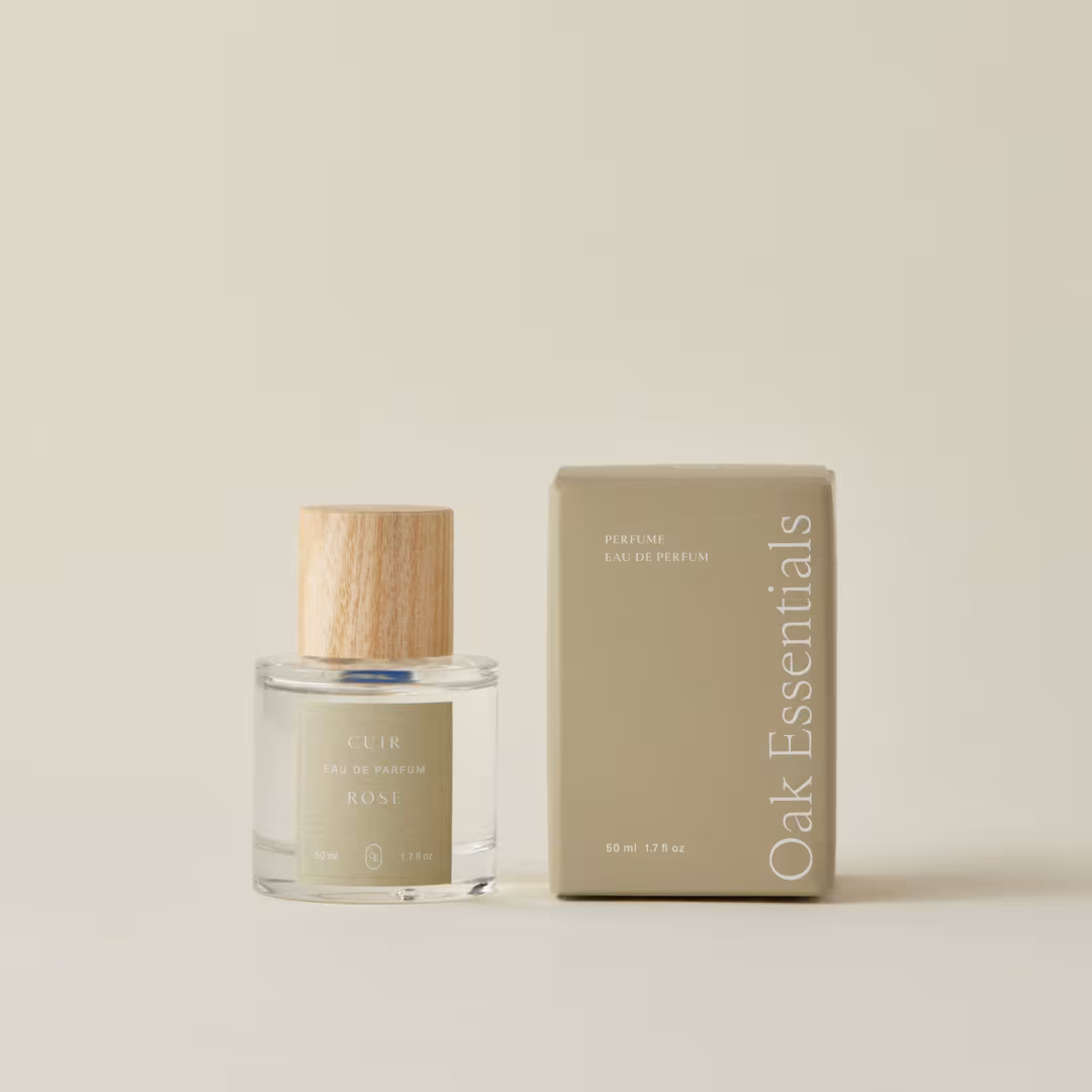 Oak Essentials  Cuir Rose Eau de Parfum