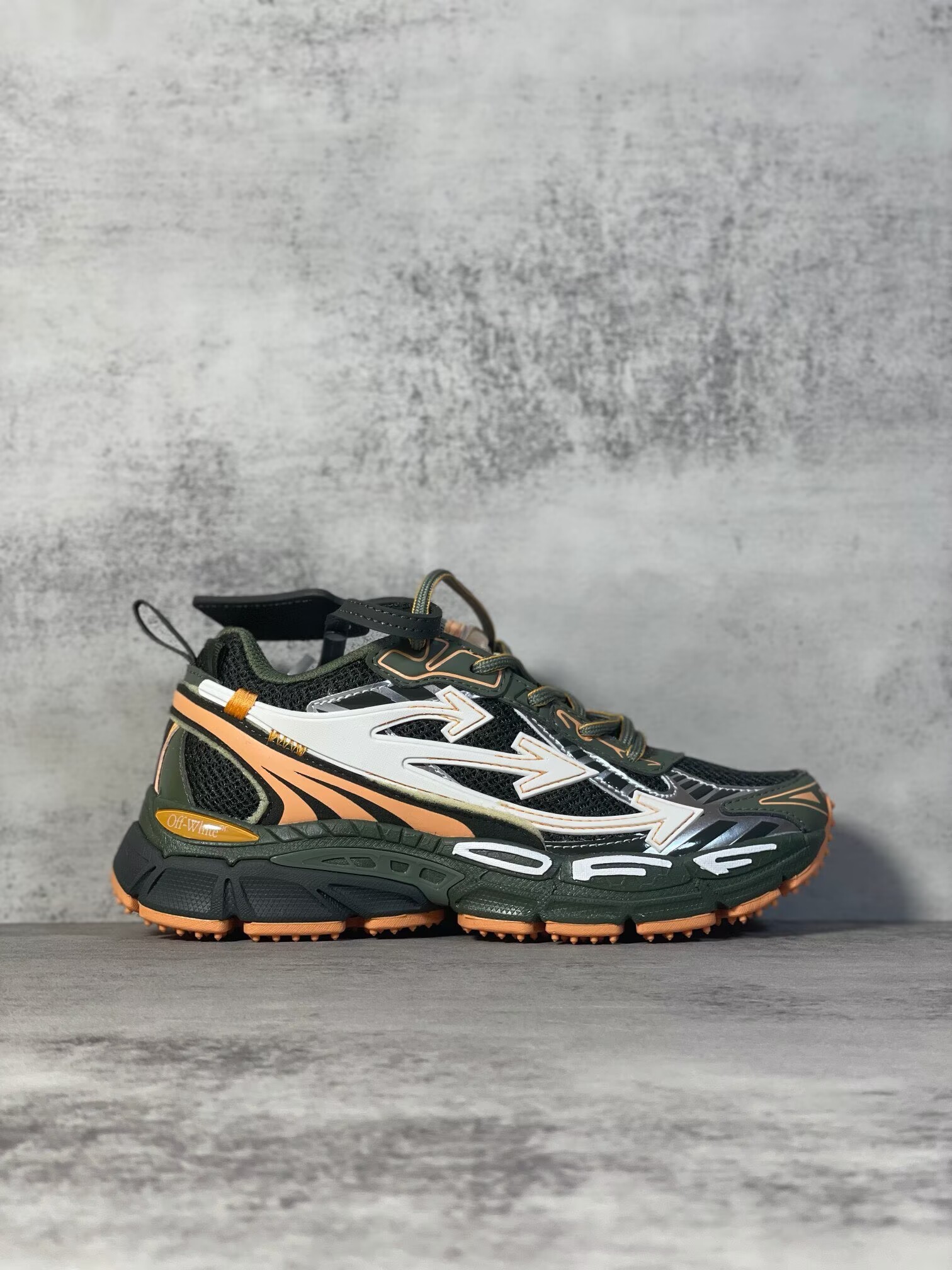 Off-White Be Right Back - CCSHOES