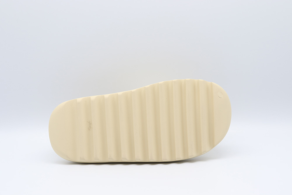 YEEZY SLIDE BONE REPLICA