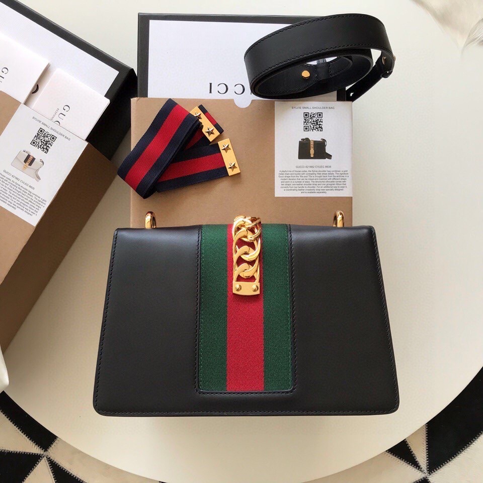 Gucci Sylvie Small top handle bag 421882