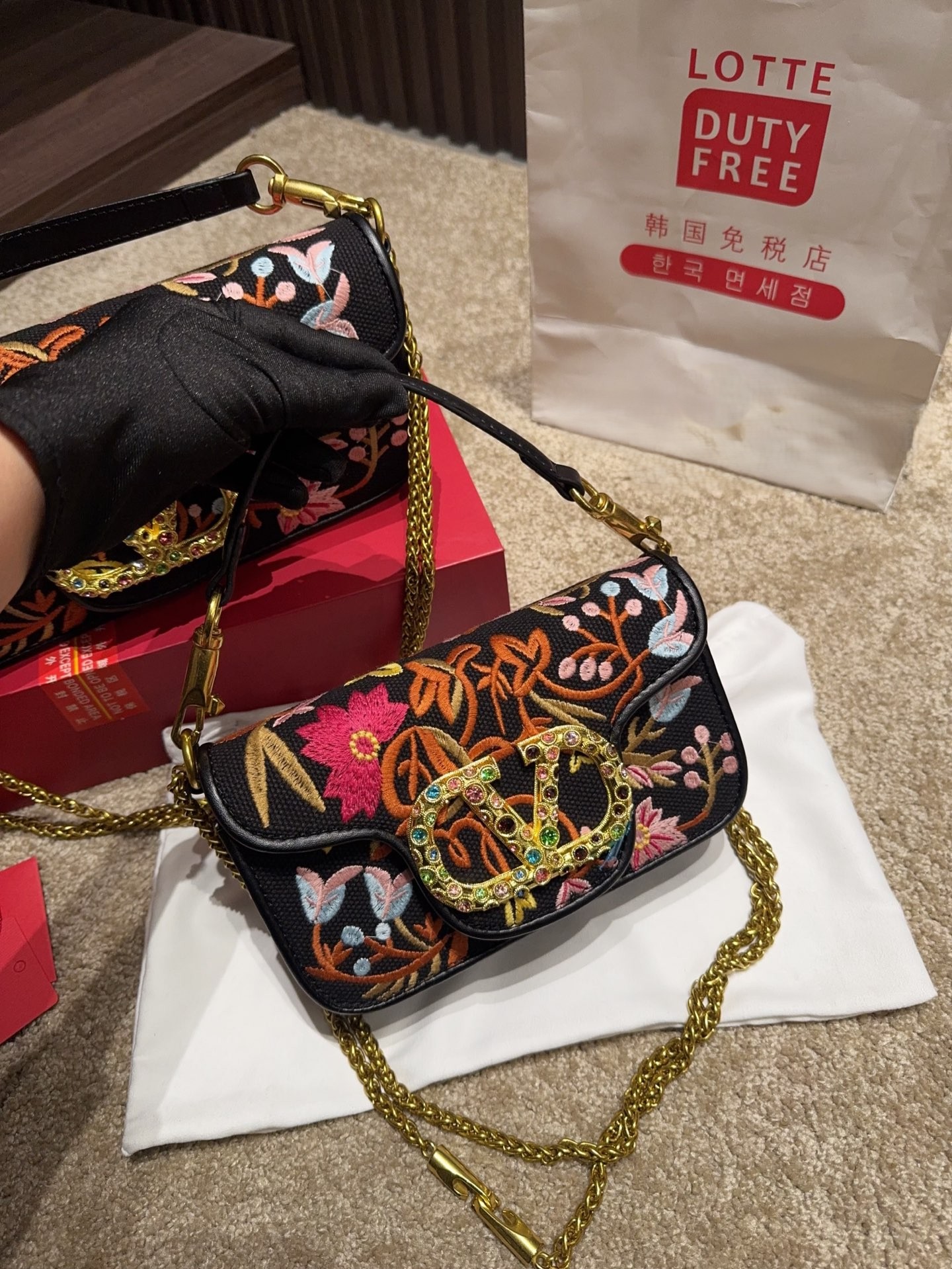 Valentino Black Multicolor Floral Embroidered Canvas Crystal VLogo Rectangular Flap Chain Shoulder Bag