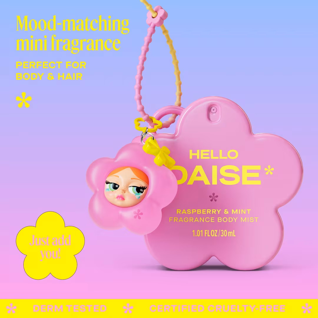 DAISE  Mini Fragrance Body Mist with Mini Dollface Charm