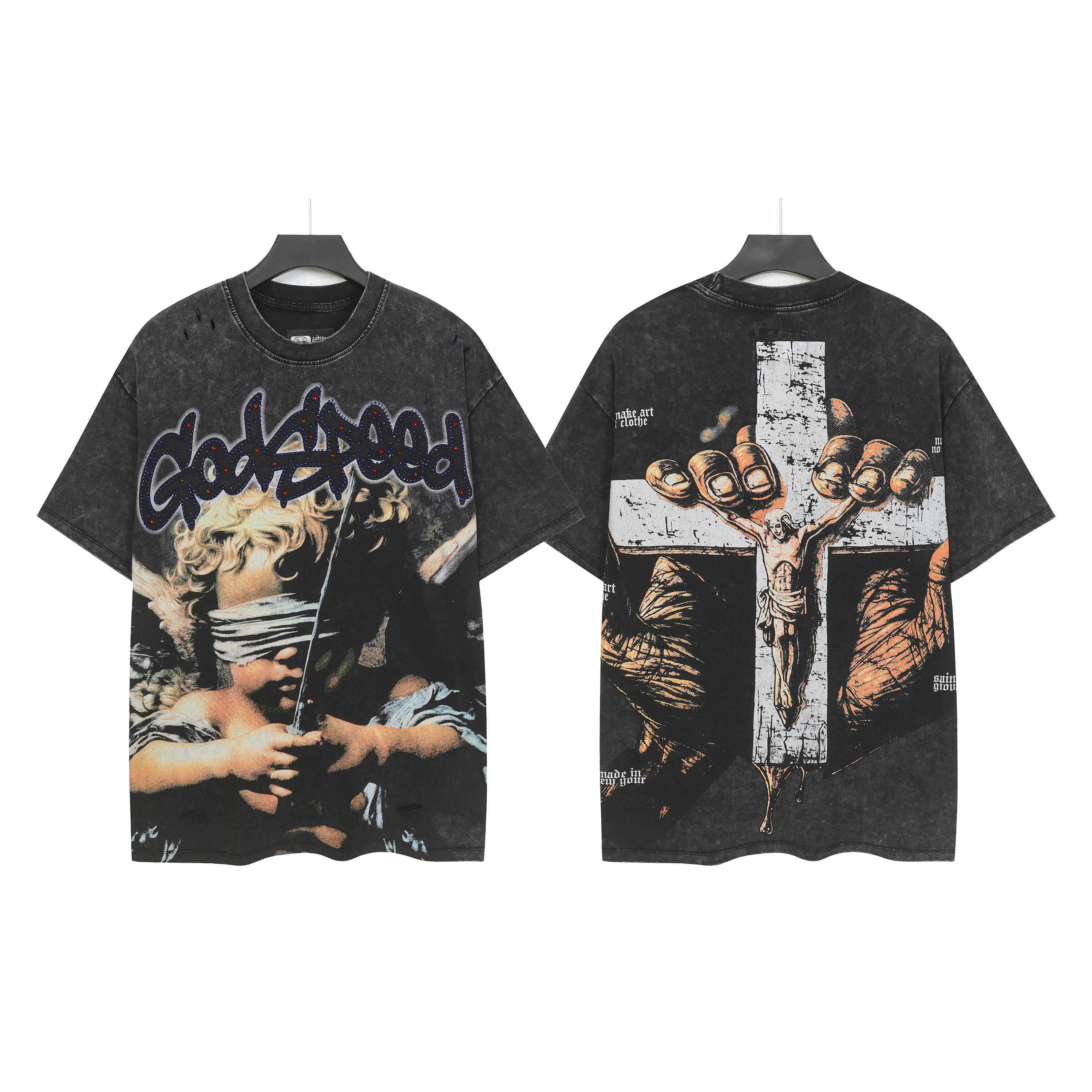 Rock 'n' roll street style, washed vintage look, short-sleeved T-shirt