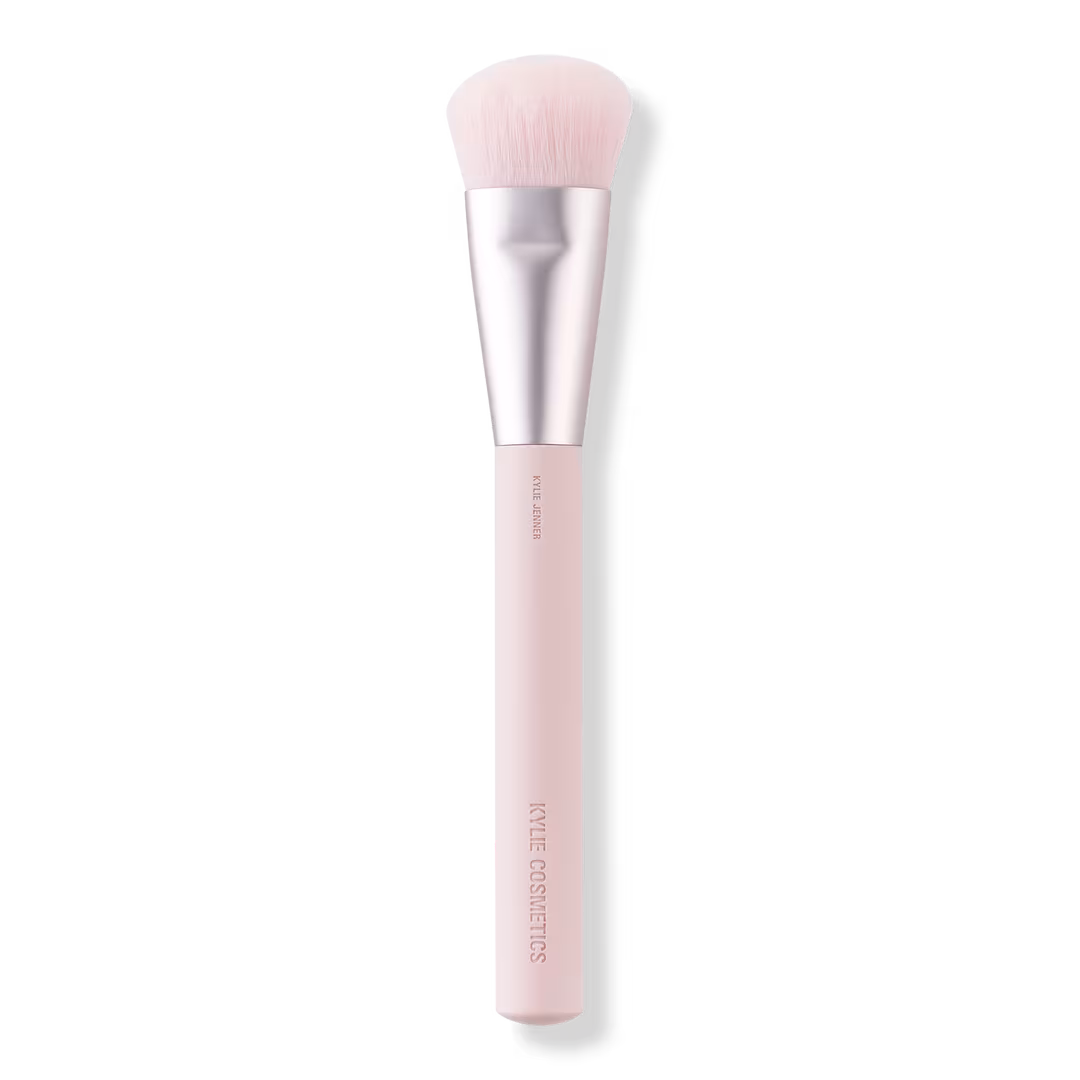 Kylie Cosmetics  Blush Brush