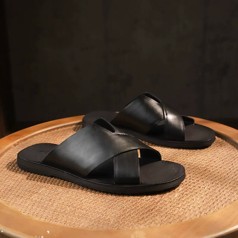 Hand-washed cowhide cross-cool slippers
