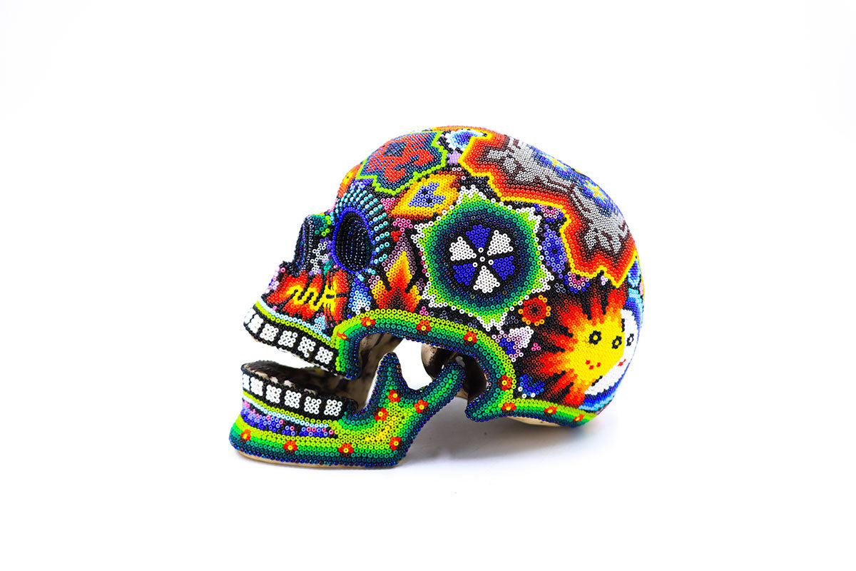 Cráneo - Obra de Arte Huichol