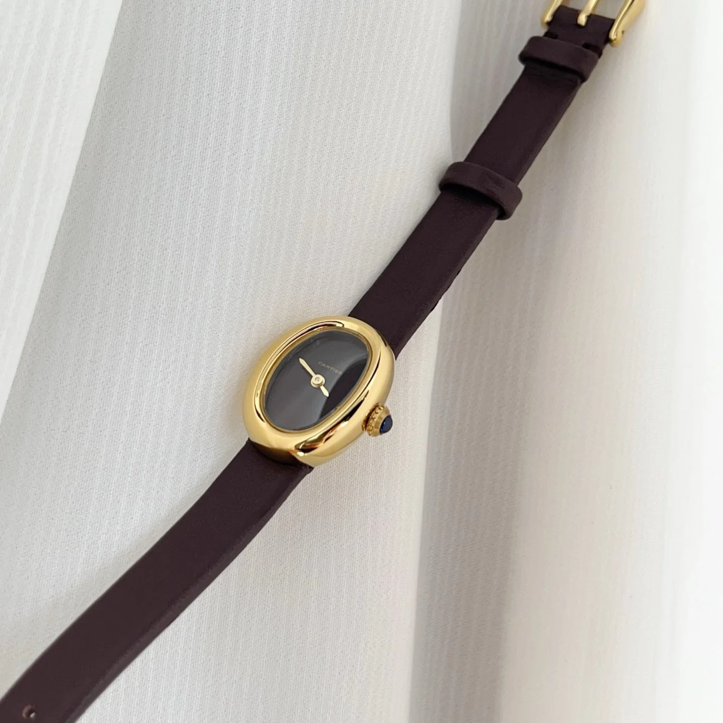 Cartier Watch Baignoire Gold Case Burgundy Leather Burgundy Dial