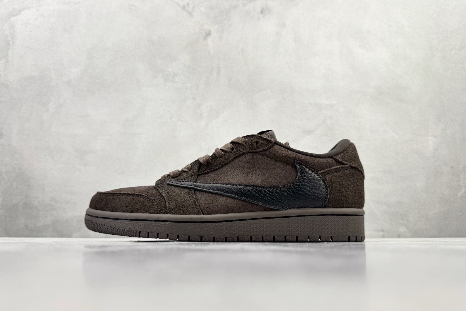 Travis Scott x Air Jordan Air Jordan 1 Retro Low OG Velvet Brown DM7866-202 - CCSHOES