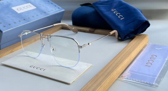 Gucci eyeglasses 3