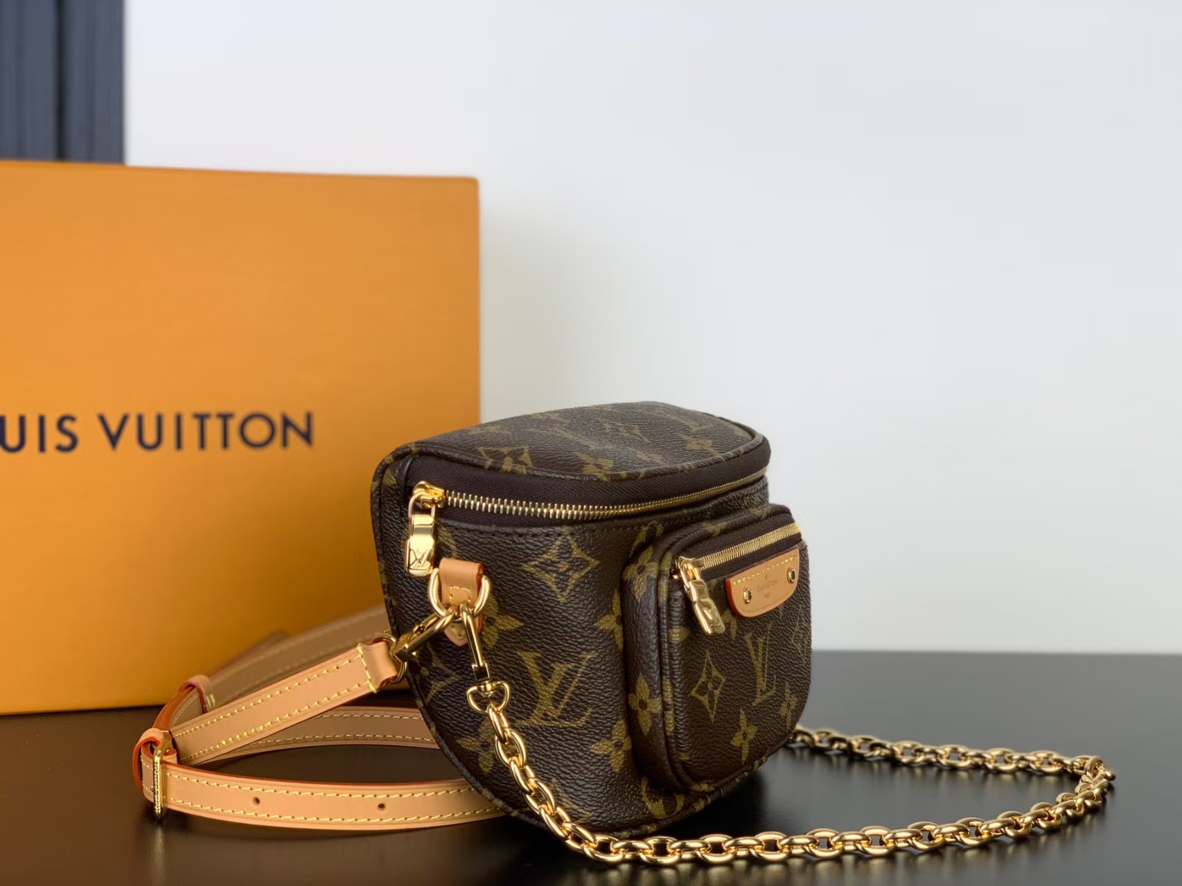 LV Mini Bumbag Top Quality